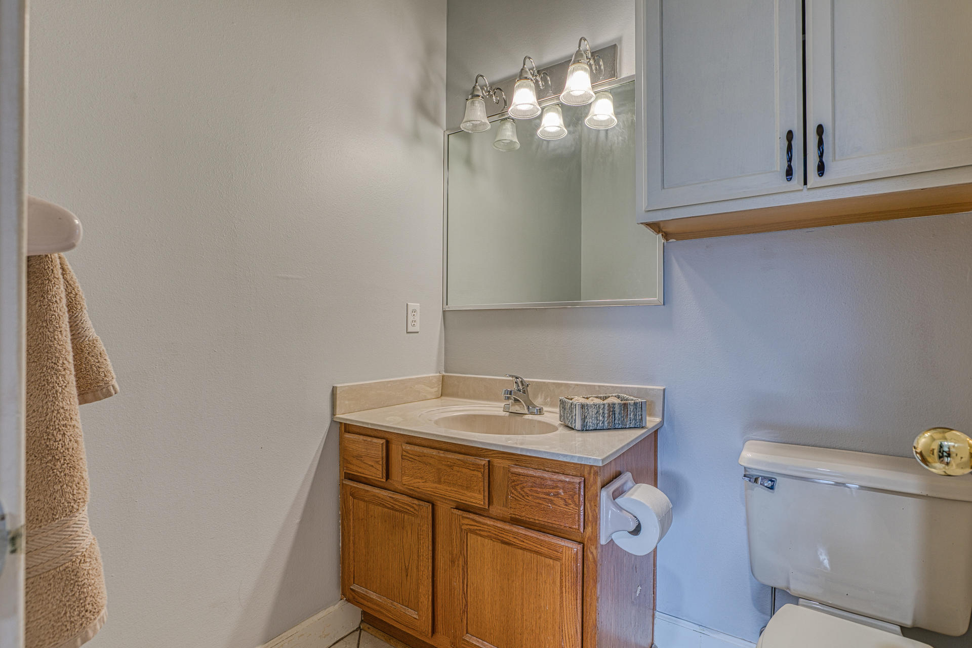 OAK HARBOUR CONDO - Residential