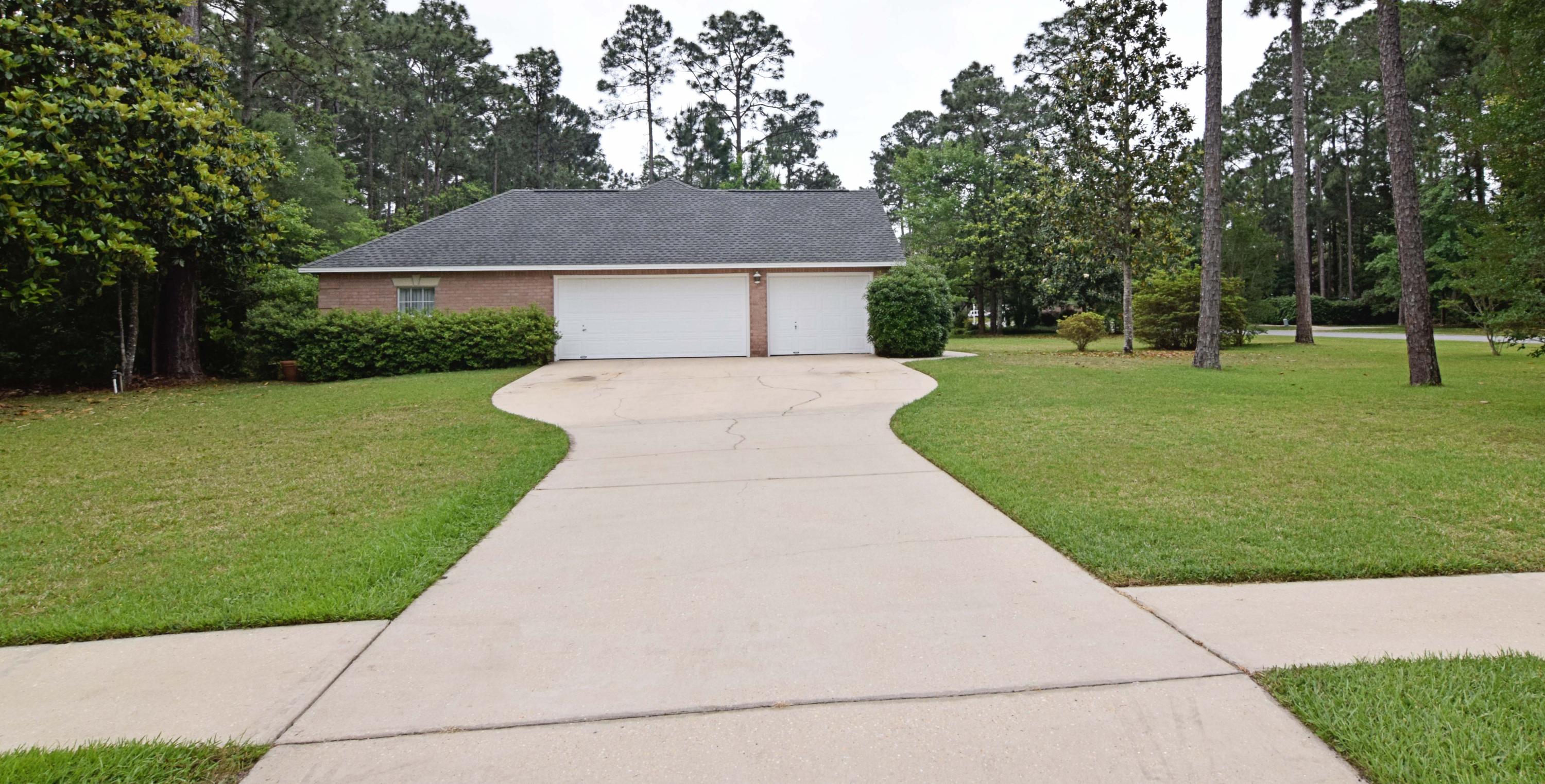 DANA POINTE - Residential