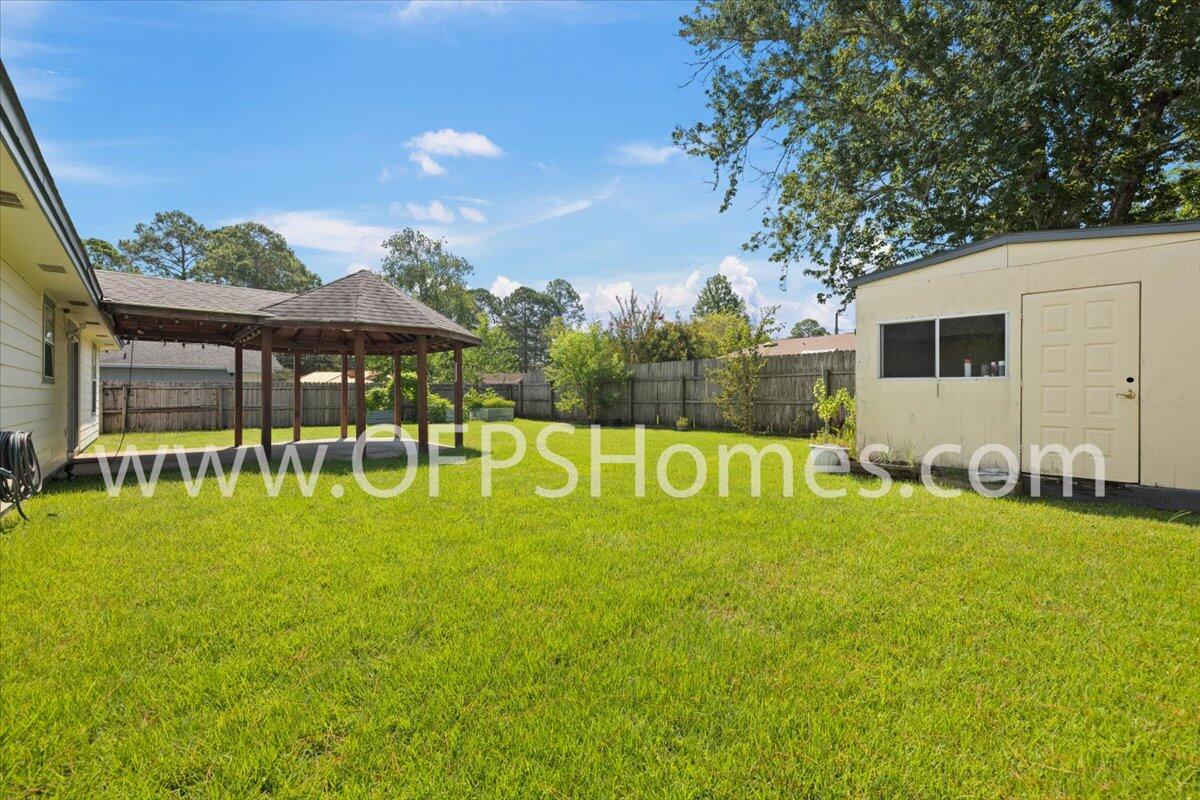 Pine Meadows Addition 2 - Residential Lease