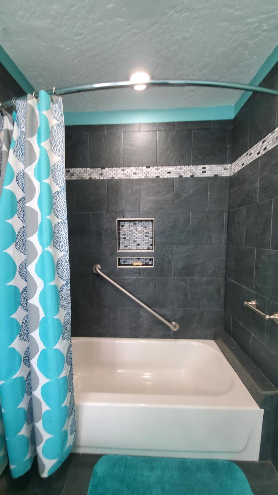 ELLIOTTS POINT 12TH ADDN - Residential