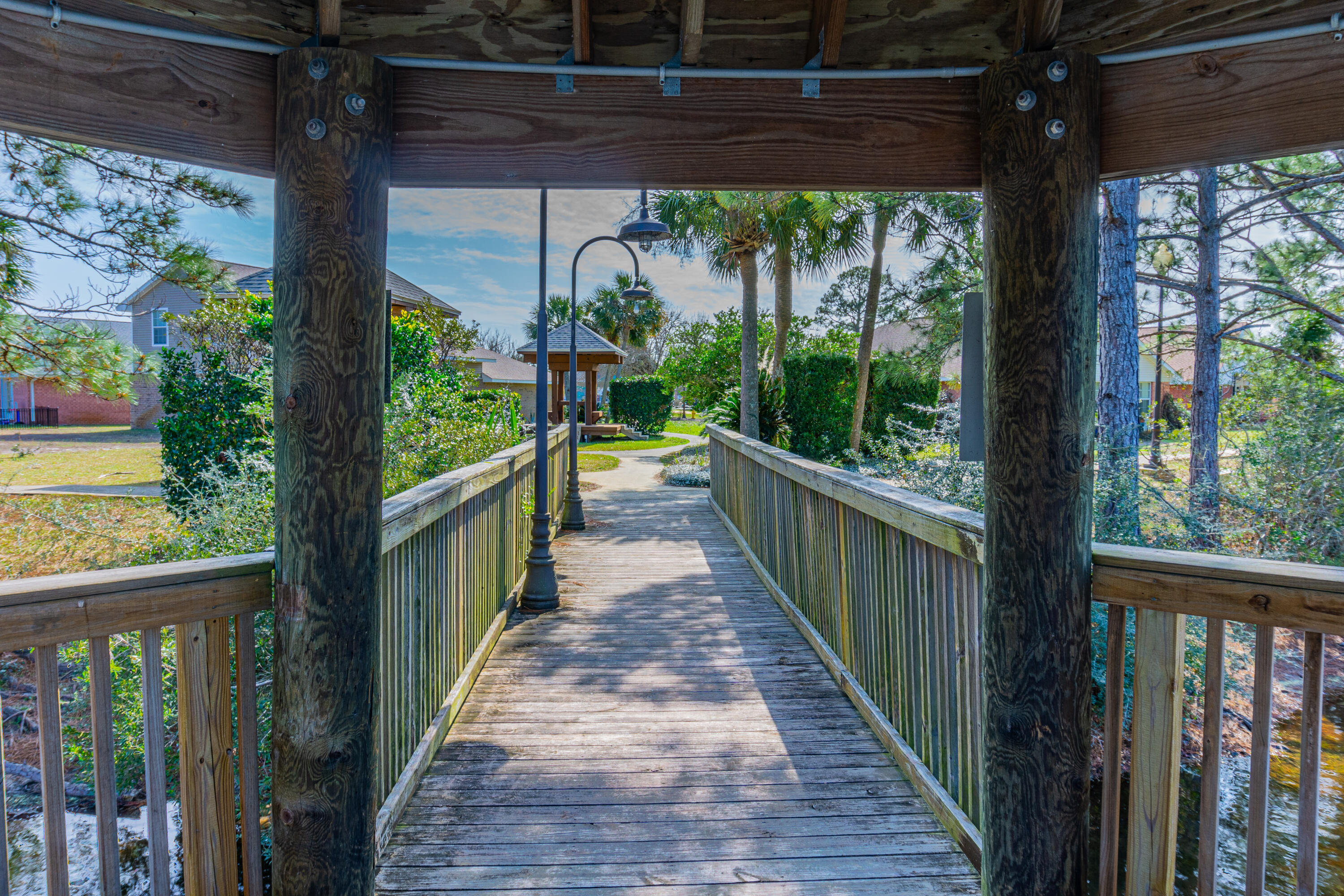 PARKER'S LANDING - Residential