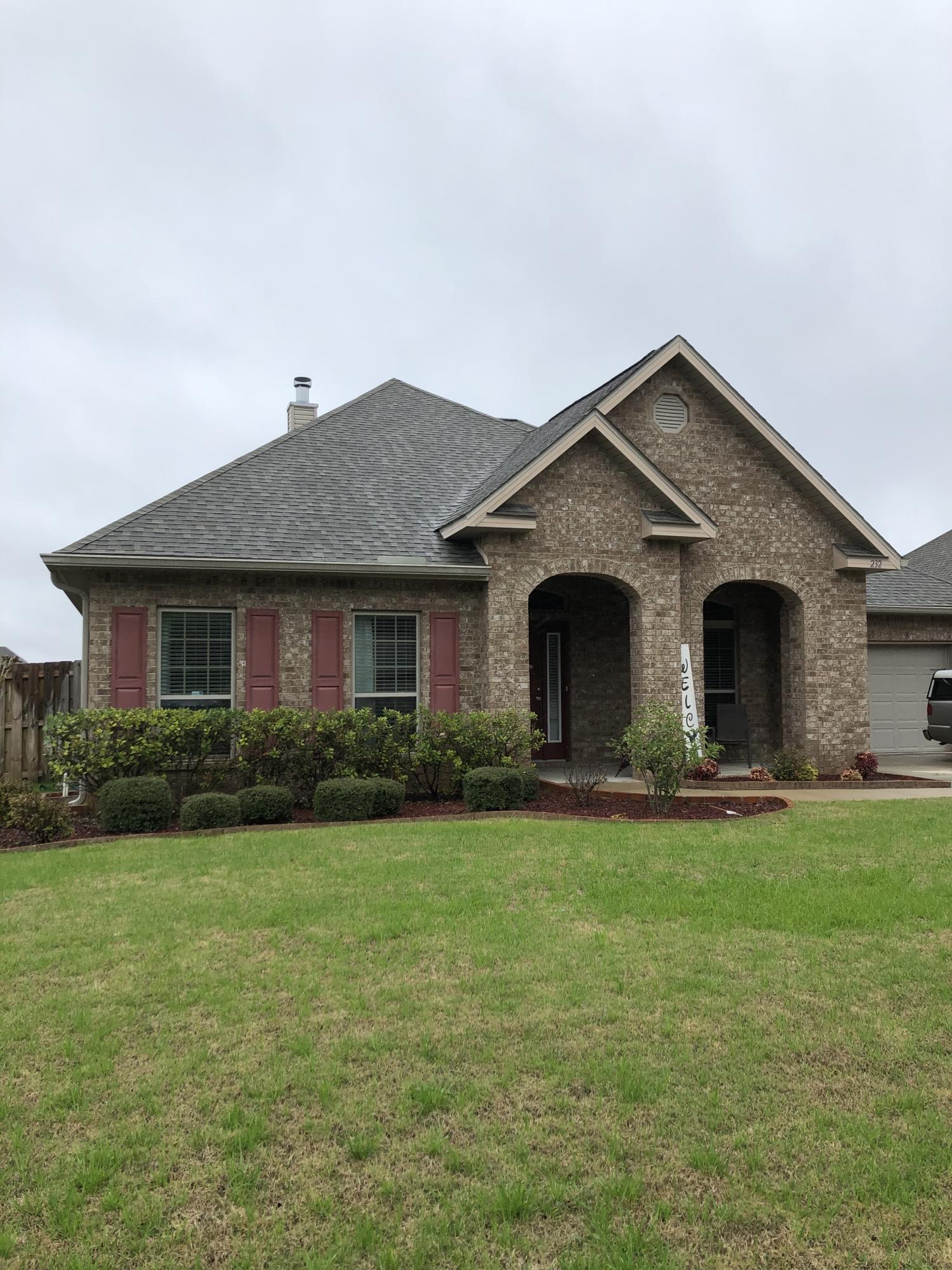 LIBERTY OAKS - Residential