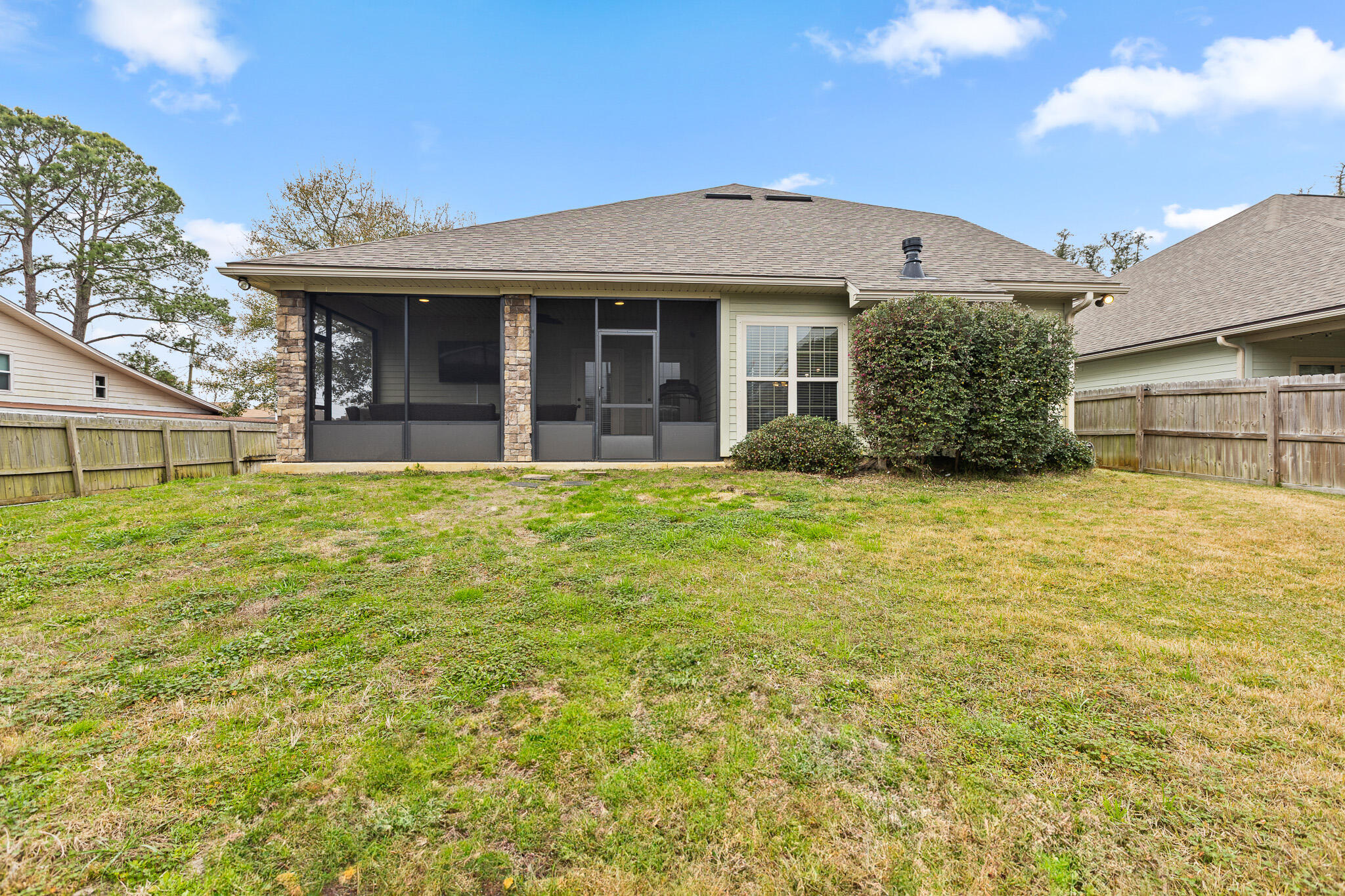 NONESUCH WAY - Residential