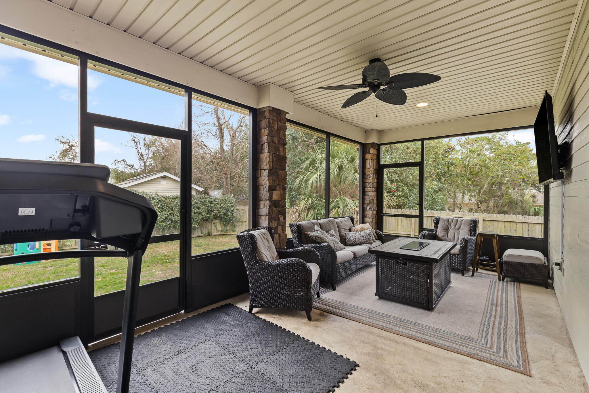 NONESUCH WAY - Residential