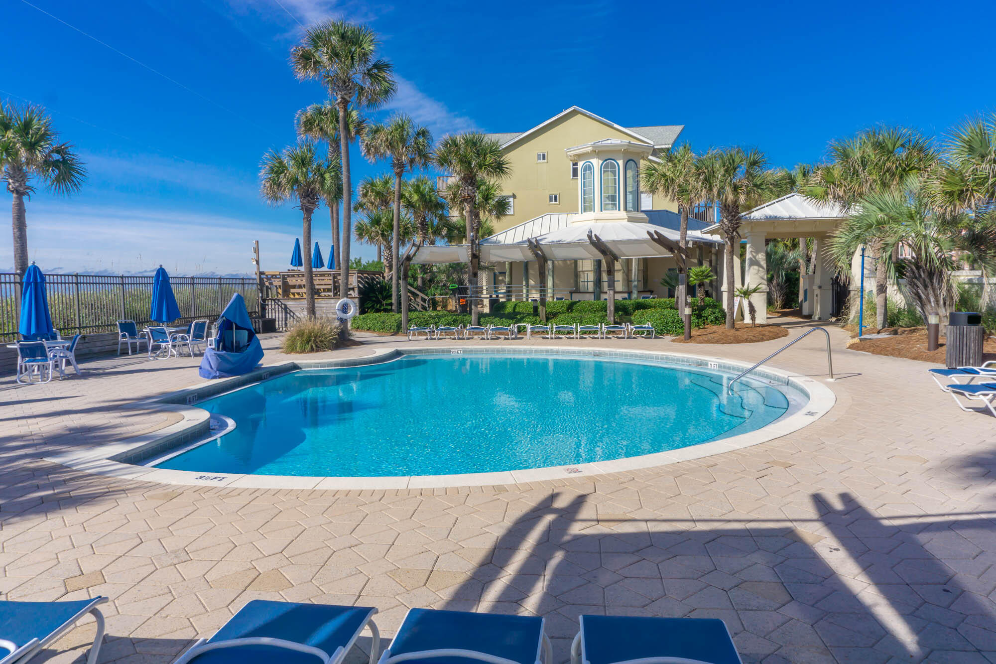 STERLING SHORES - Residential