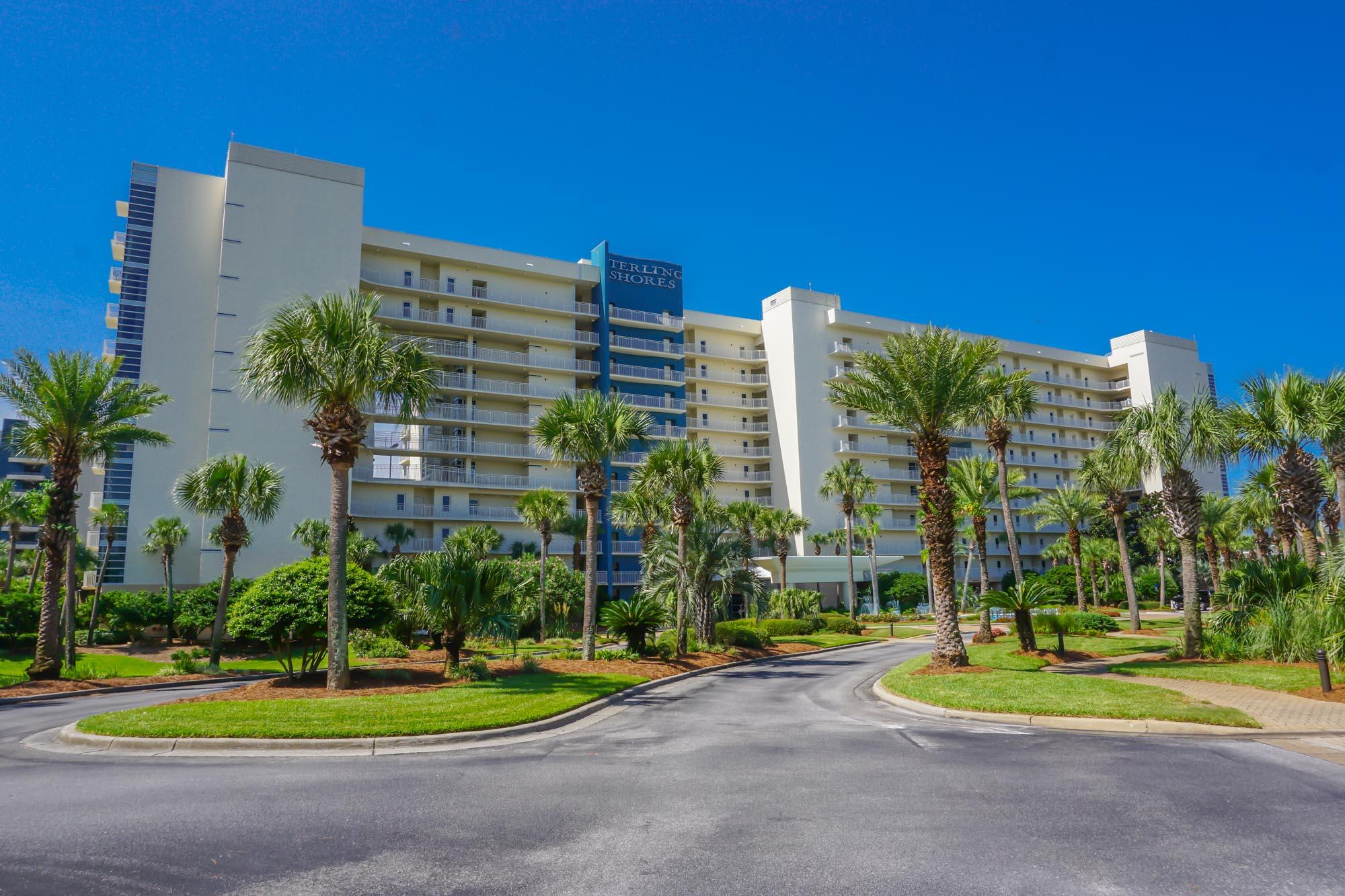 This two bedroom, two bath unit has gorgeous gulf view sterling Shores Condominium offers many amenities including a 4300 square foot heated tropical lagoon pool with waterfall, endless decks and tropical gardens on 9 acres, private beach club with 240 feet of gulf-front and a refreshing oasis pool steps from the sand; a 42 seat surround sound private theater for owners use; You are within close proximity to many popular area attractions, nightspots, family amusement centers, and all the best restaurants. Gulf Coast living and vacationing at its best!