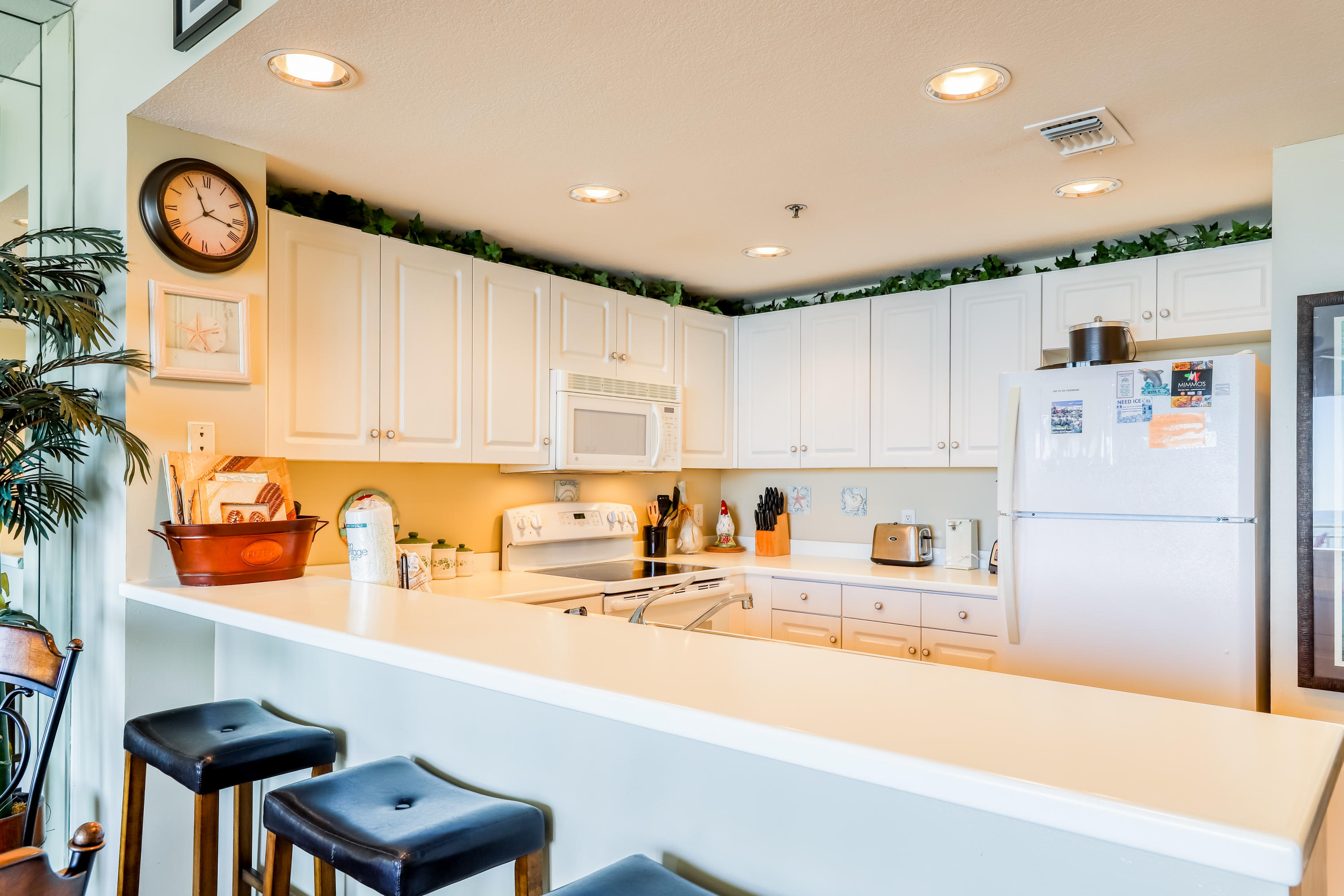 STERLING SHORES - Residential