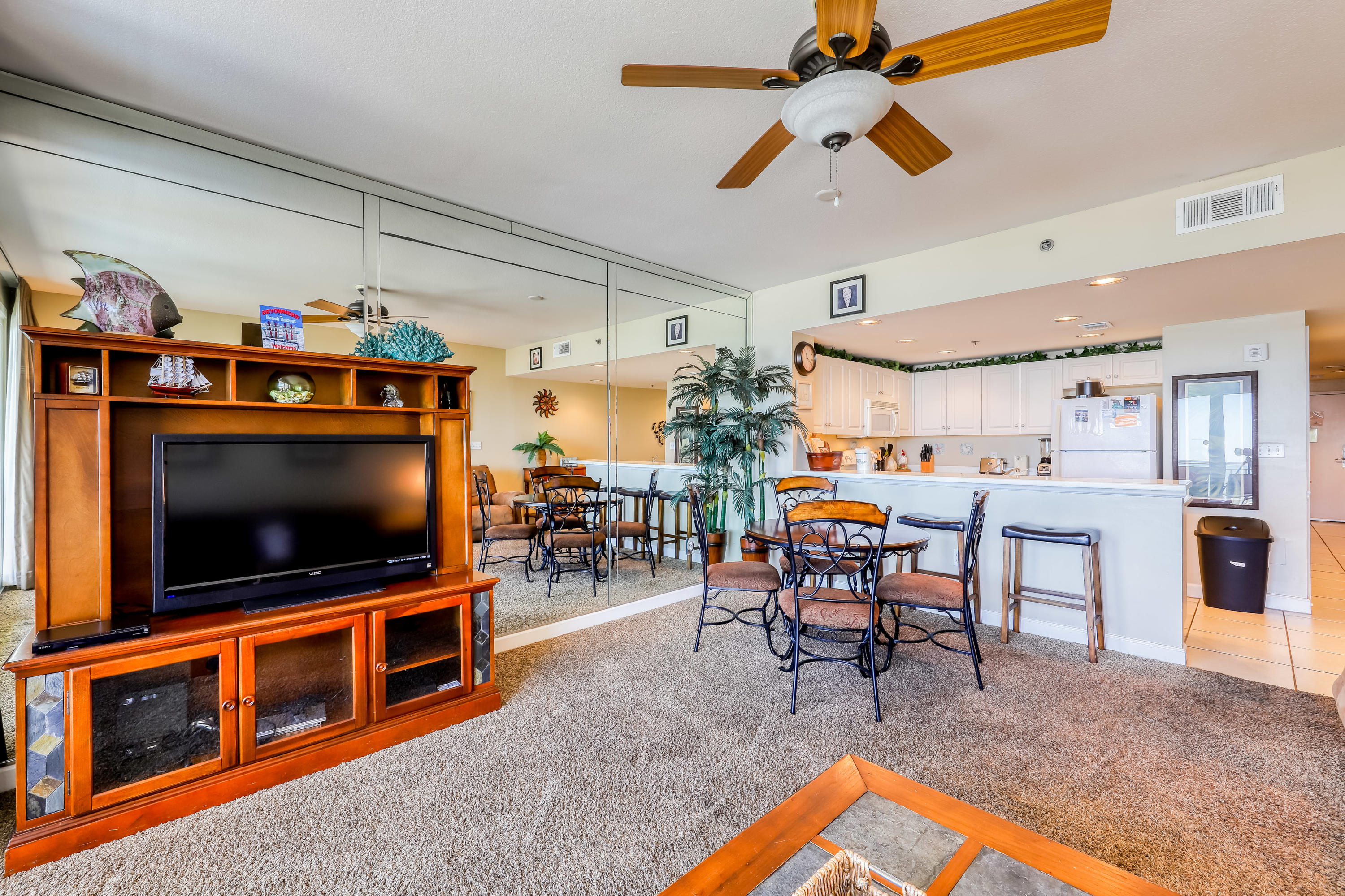 STERLING SHORES - Residential