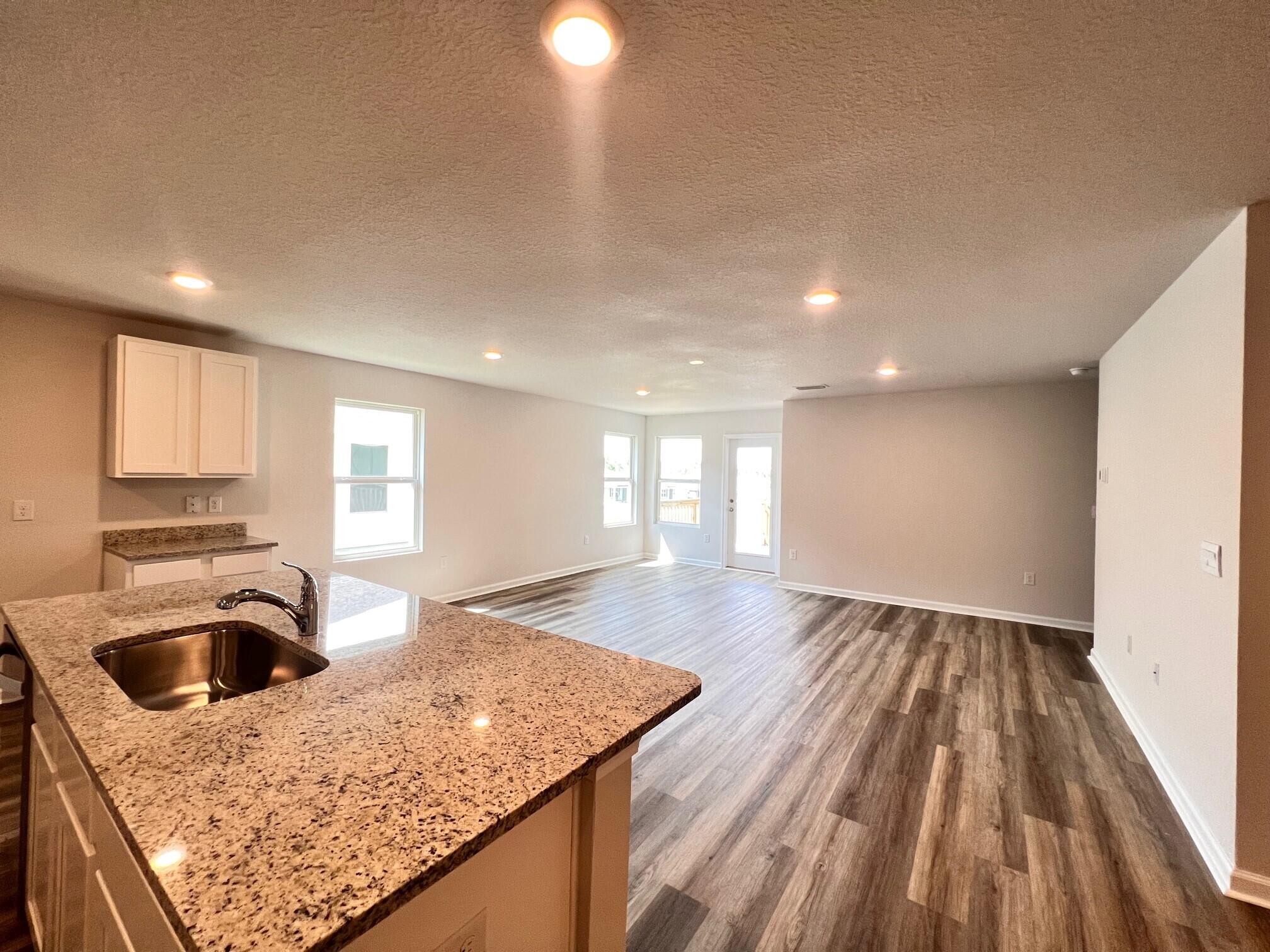 BOOKER ESTATES - Residential