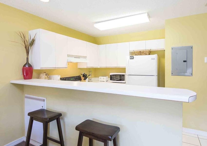 MARAVILLA CONDO 2 - Residential