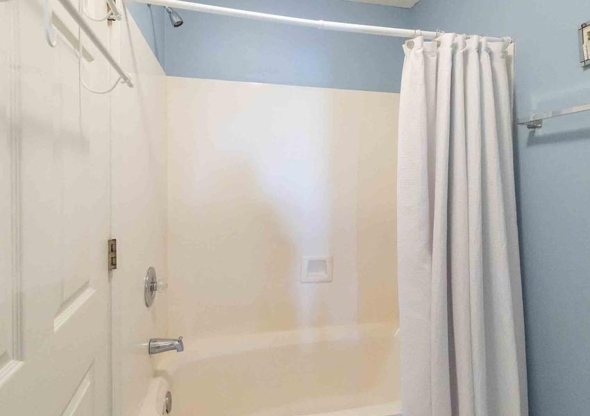 MARAVILLA CONDO 2 - Residential