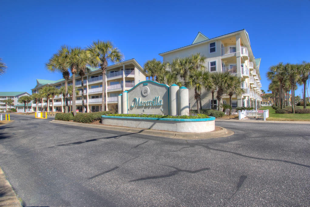 MARAVILLA CONDO 2 - Residential