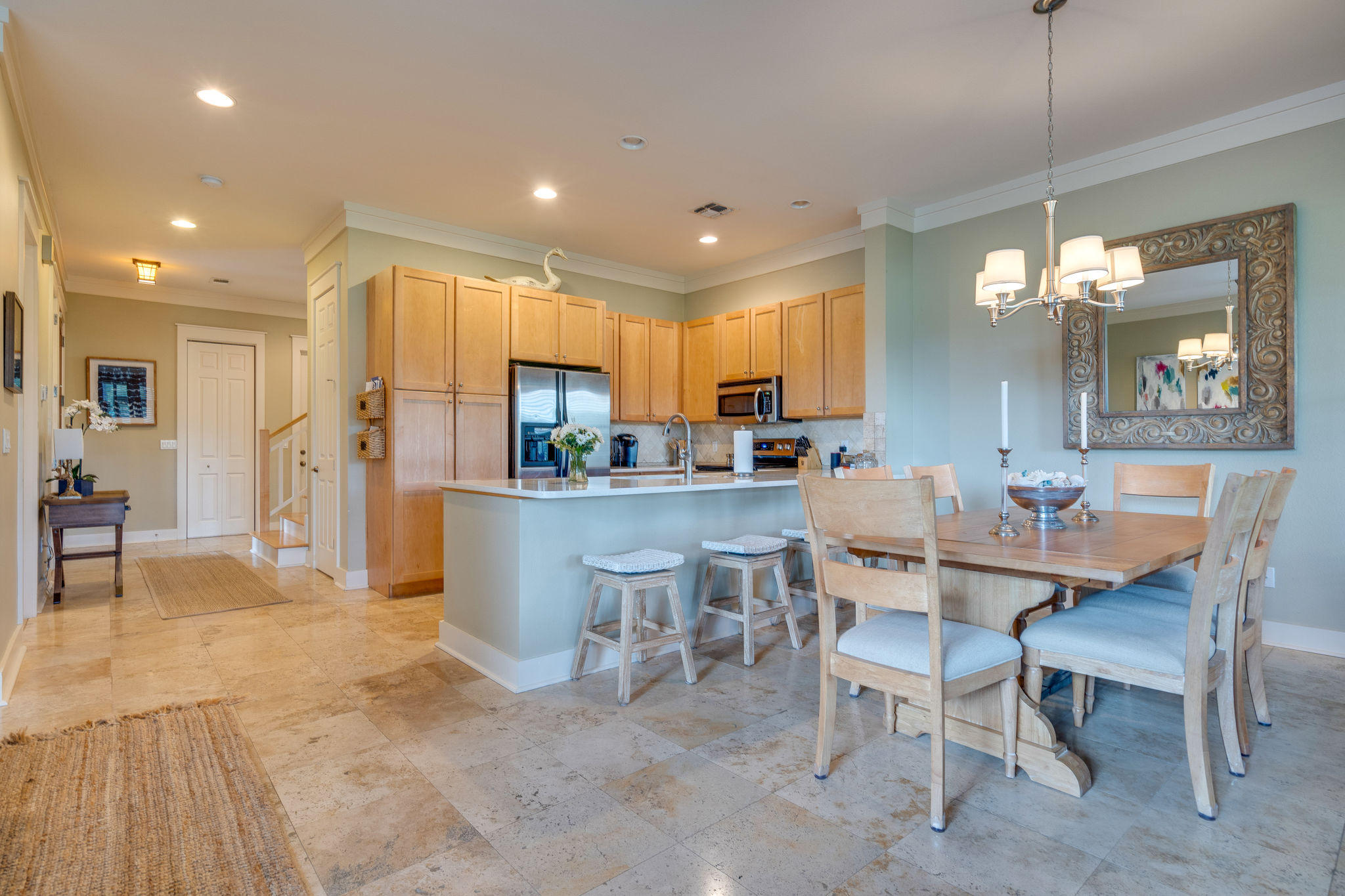 MAGNOLIA BAY - Residential