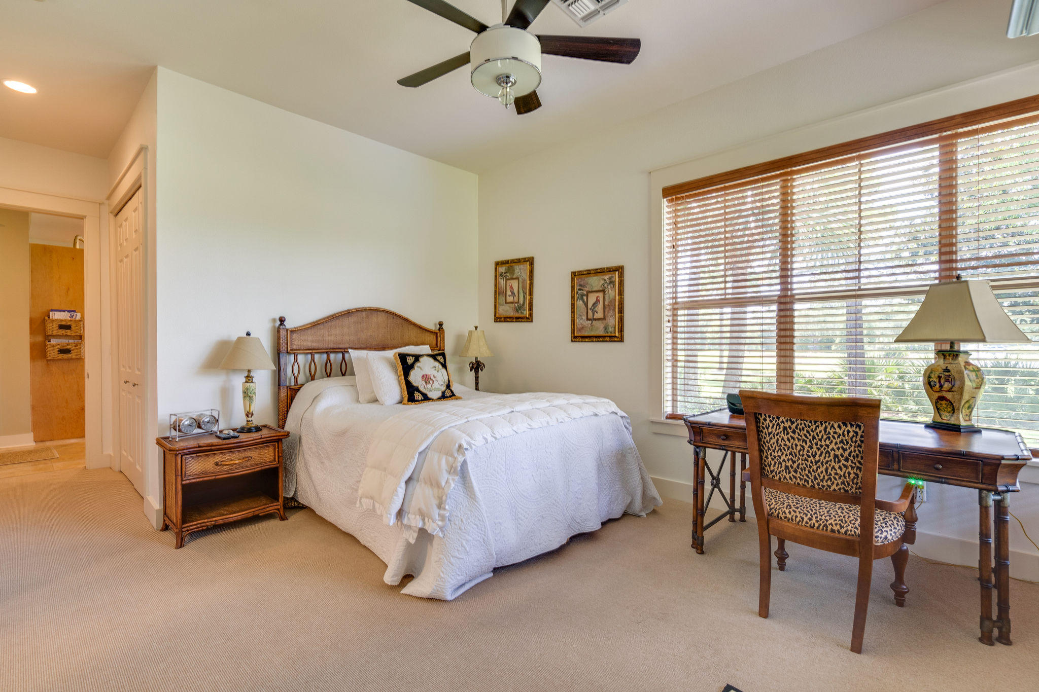 MAGNOLIA BAY - Residential