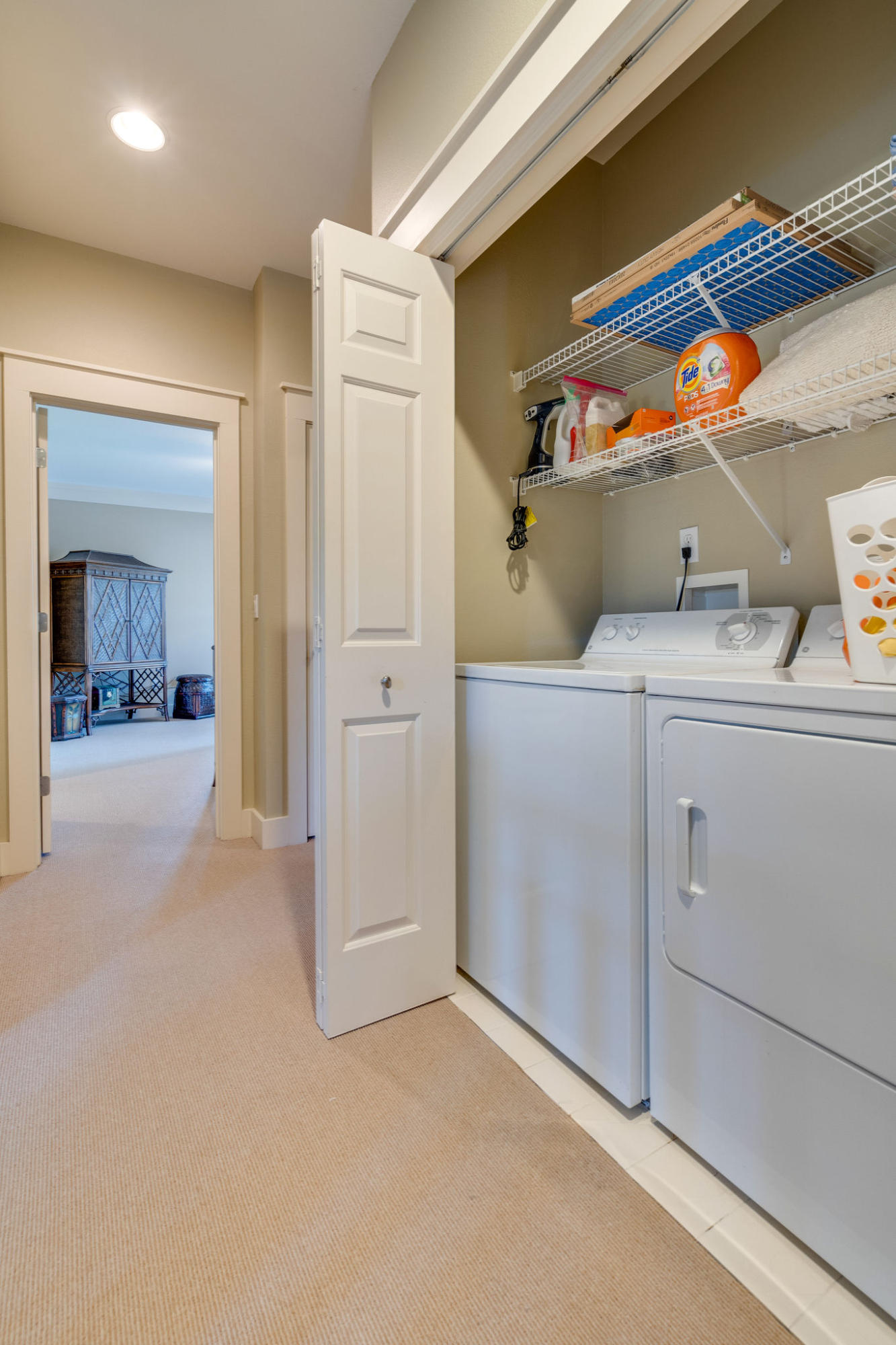 MAGNOLIA BAY - Residential