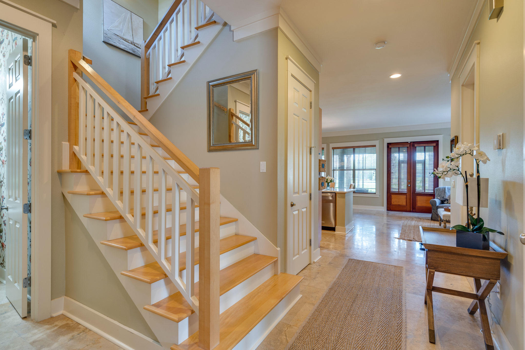 MAGNOLIA BAY - Residential