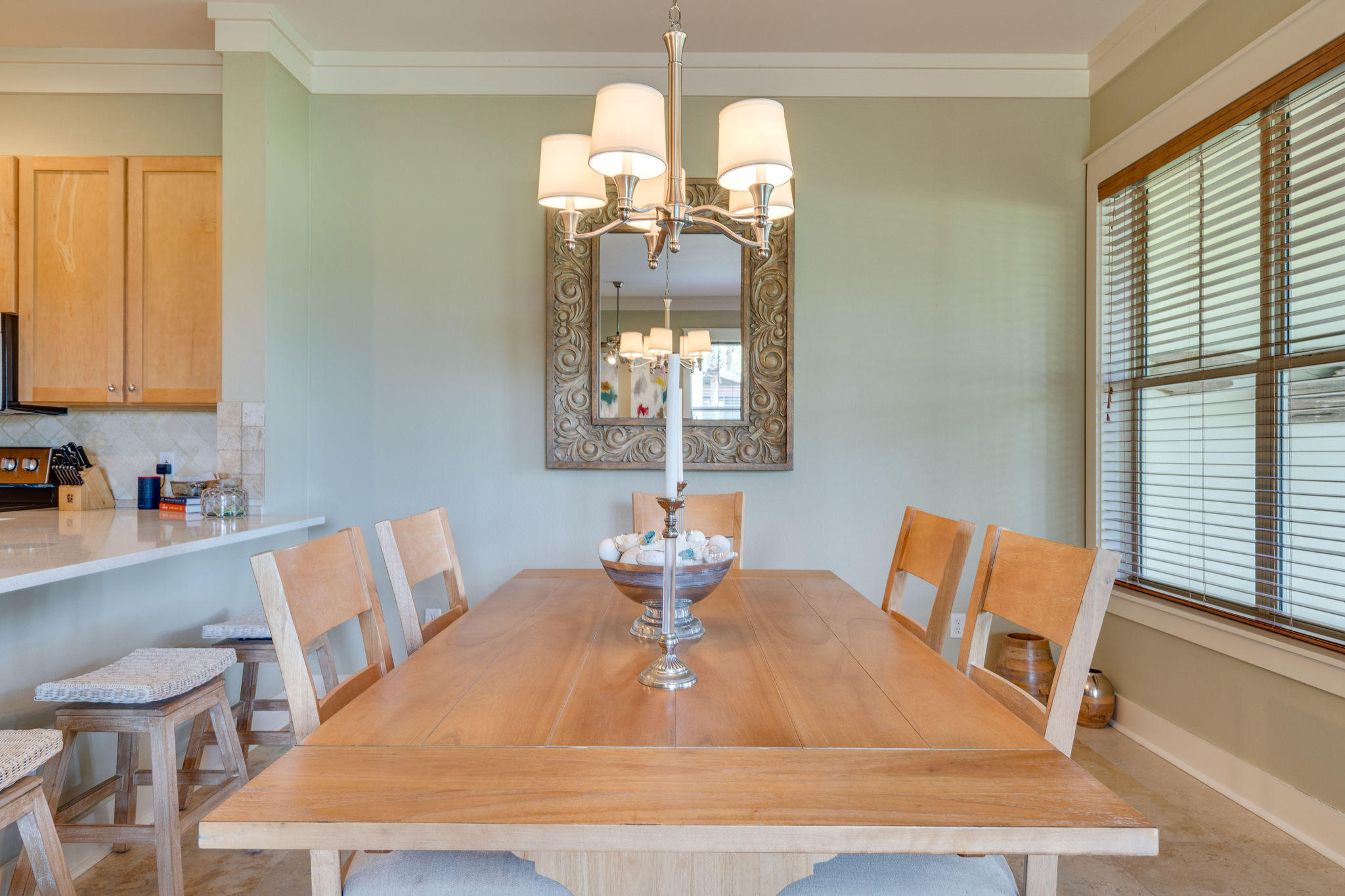 MAGNOLIA BAY - Residential