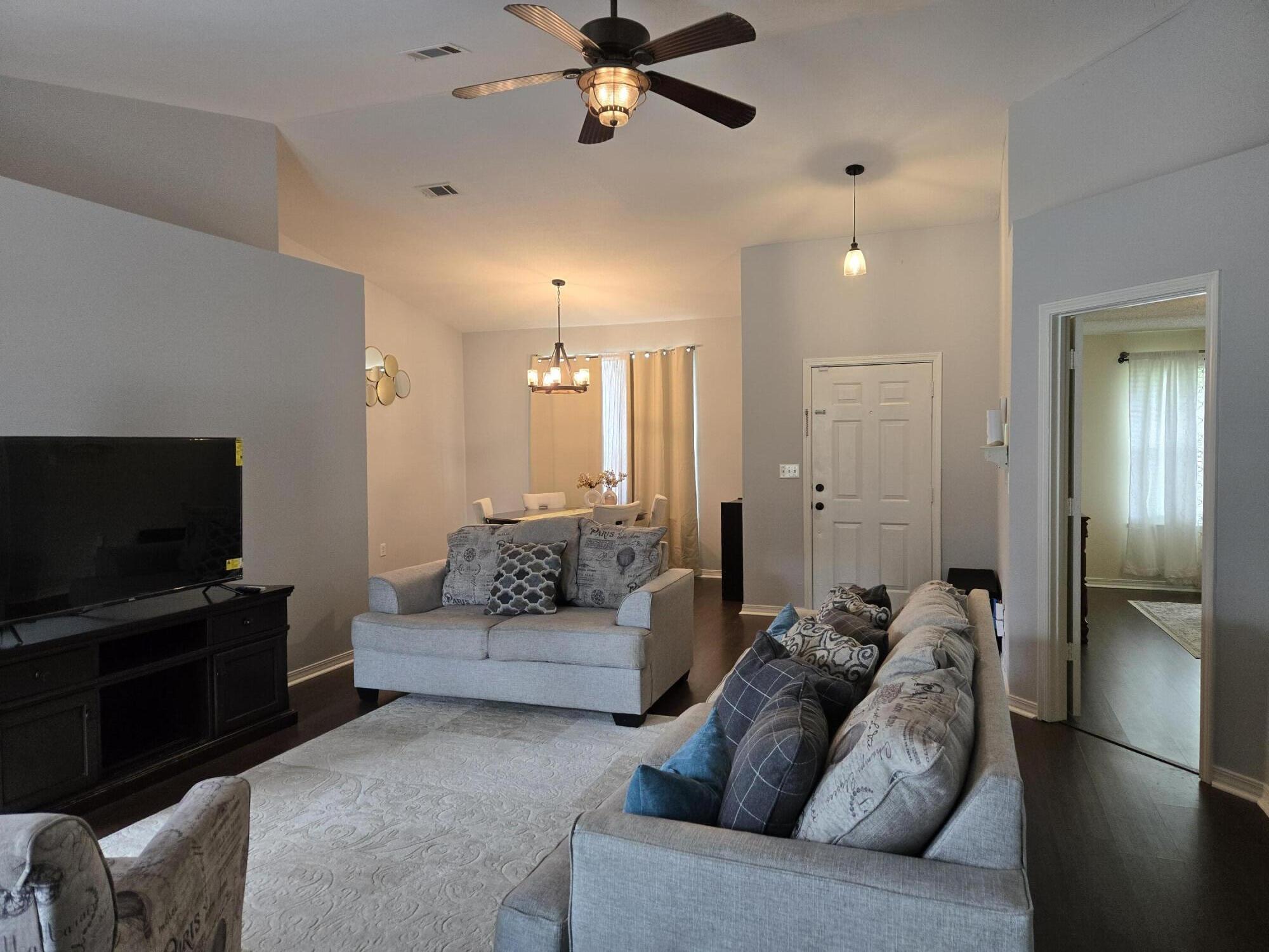 COUNTRYVIEW ESTATES 4TH ADDN PH 4 - Residential Lease