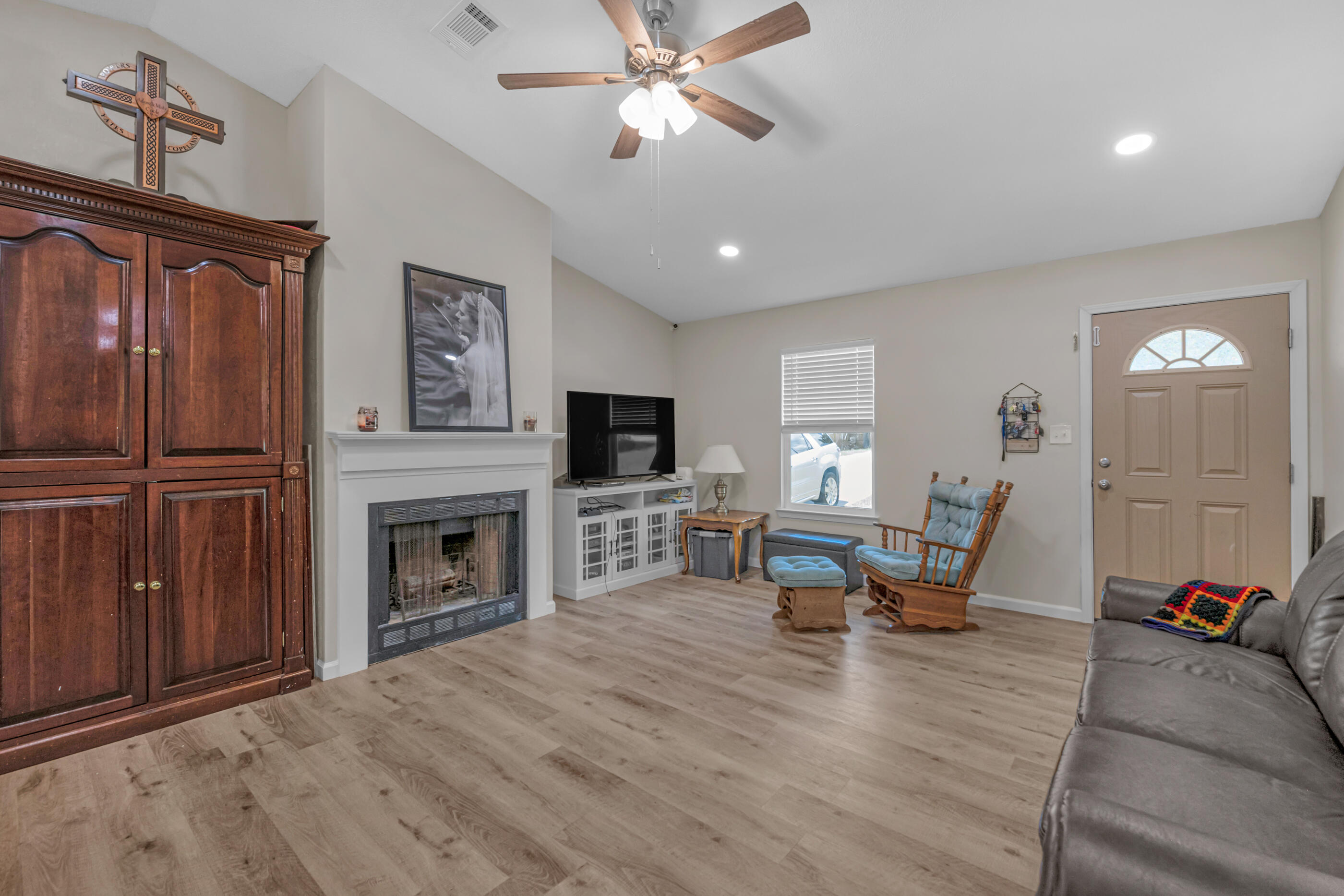 PEPPER RIDGE - Residential