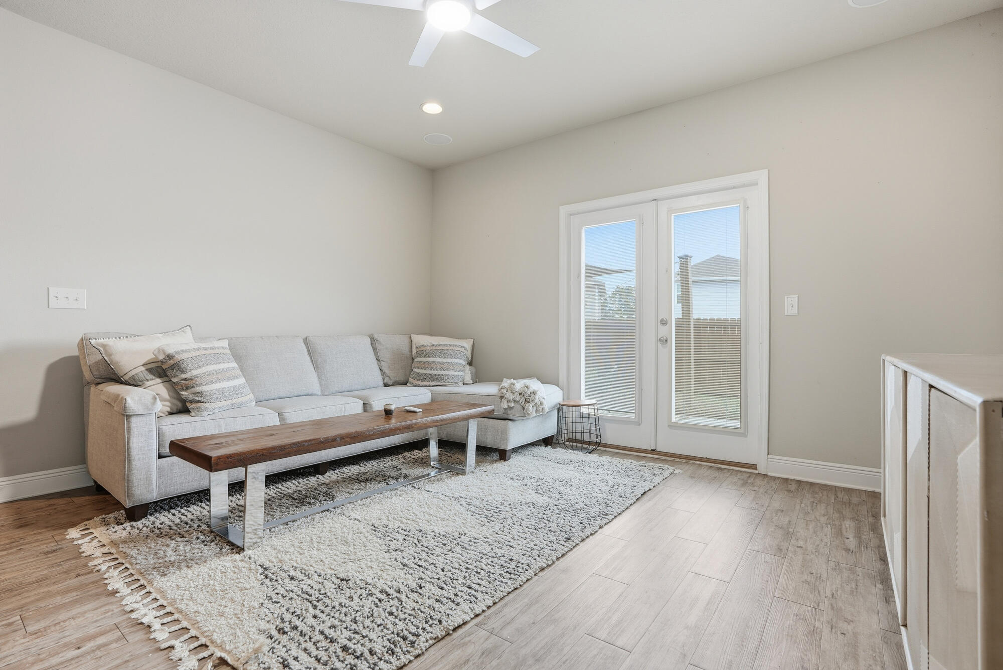 LAGRANGE LANDING - Residential