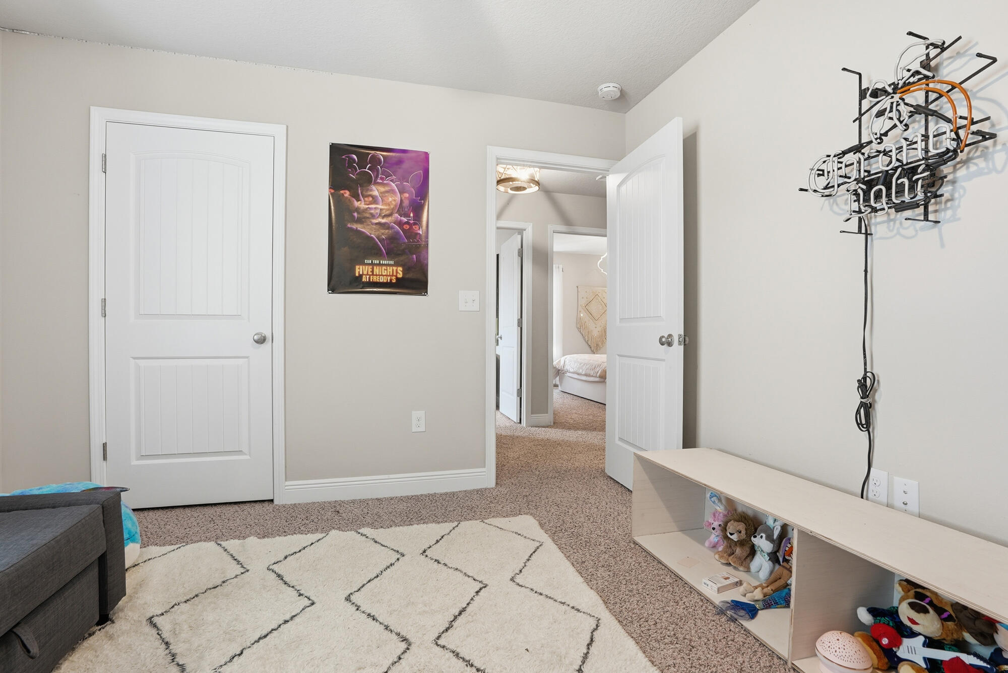 LAGRANGE LANDING - Residential