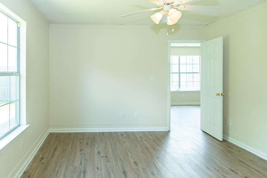 SWEETBRIAR STATION S/D - Residential