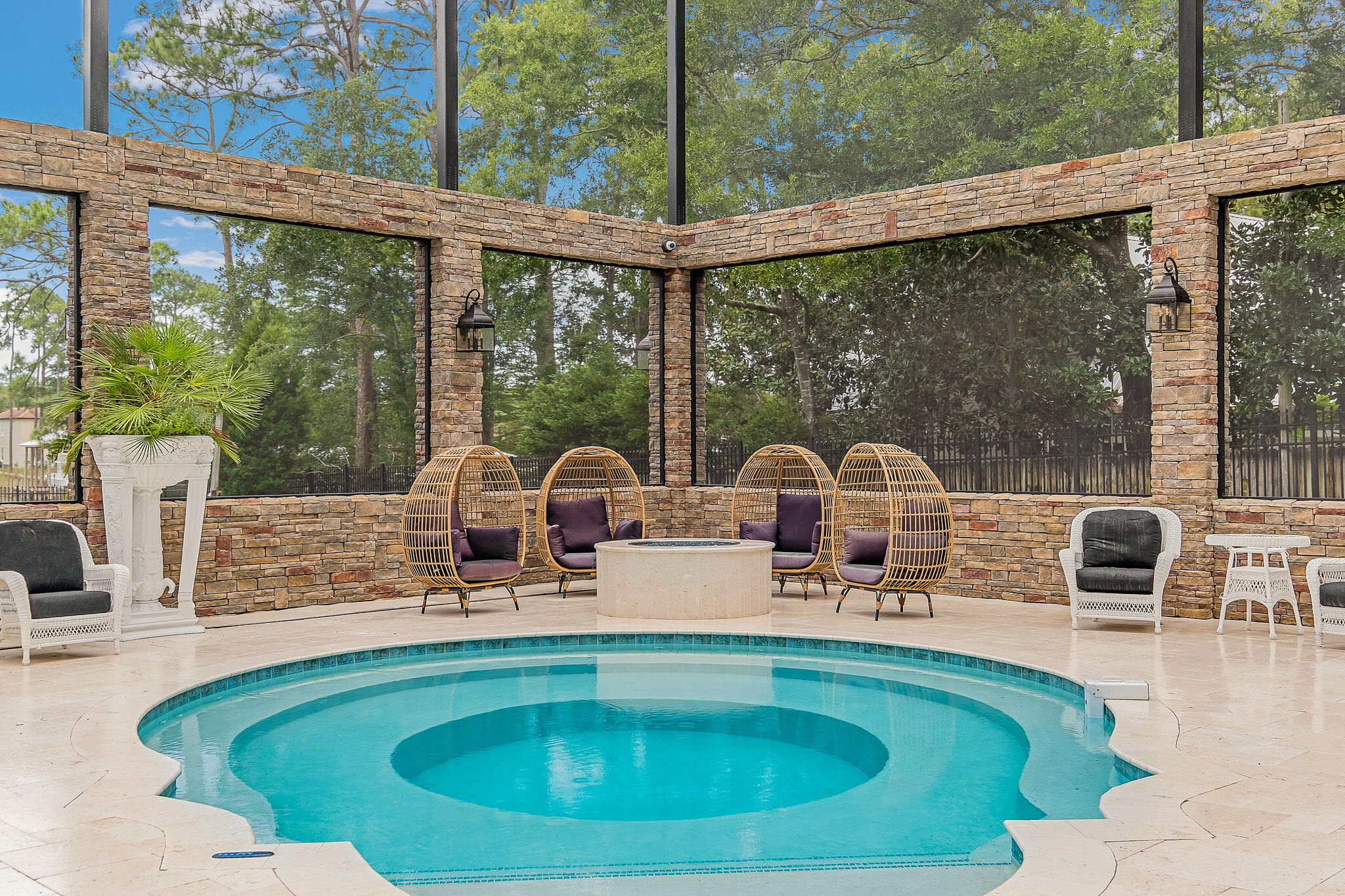 BAYOU POINT - Residential