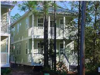 This cute cottage features 2 bedrooms 2.5 baths. Each bedroom has its own full bath and balcony. The downstairs have hardwood flooring. Home is in walking distance to Cessna Park and boat launch. The backyard is fenced. Owner will allow a pet. Tenant is responsible for all utilities.