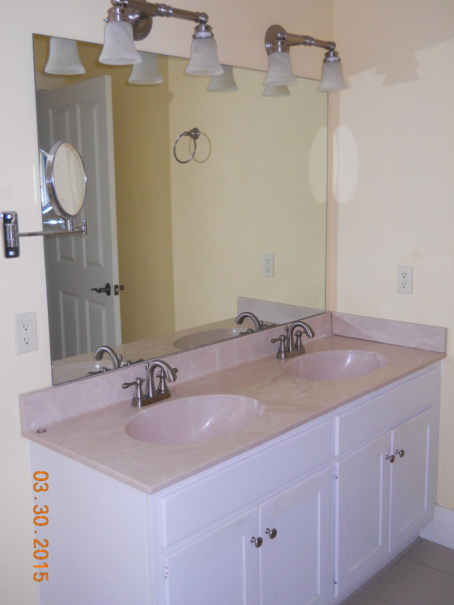 TOWN OF SANTA ROSA - Residential Lease