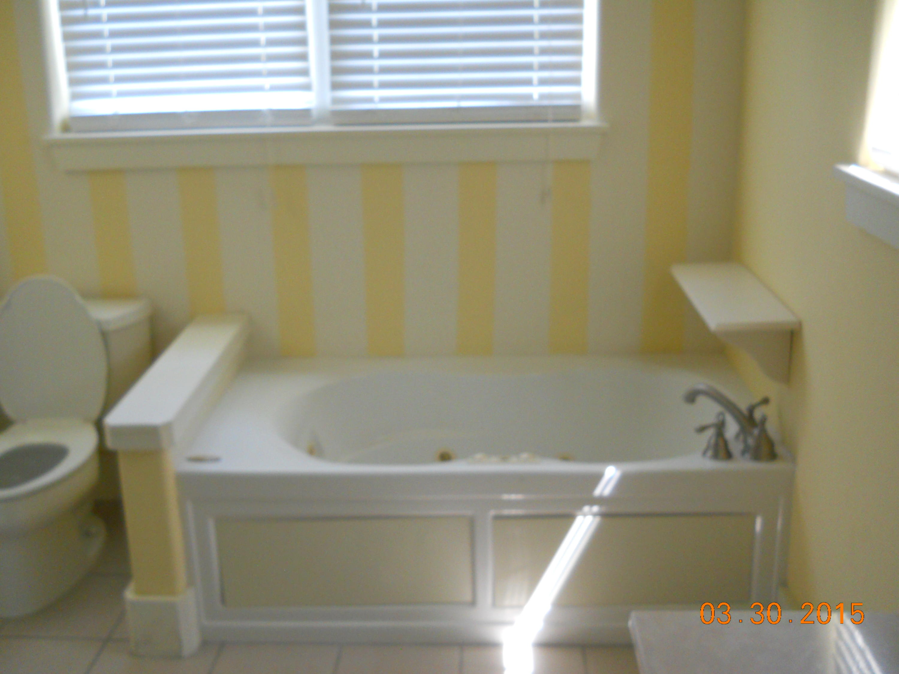 TOWN OF SANTA ROSA - Residential Lease