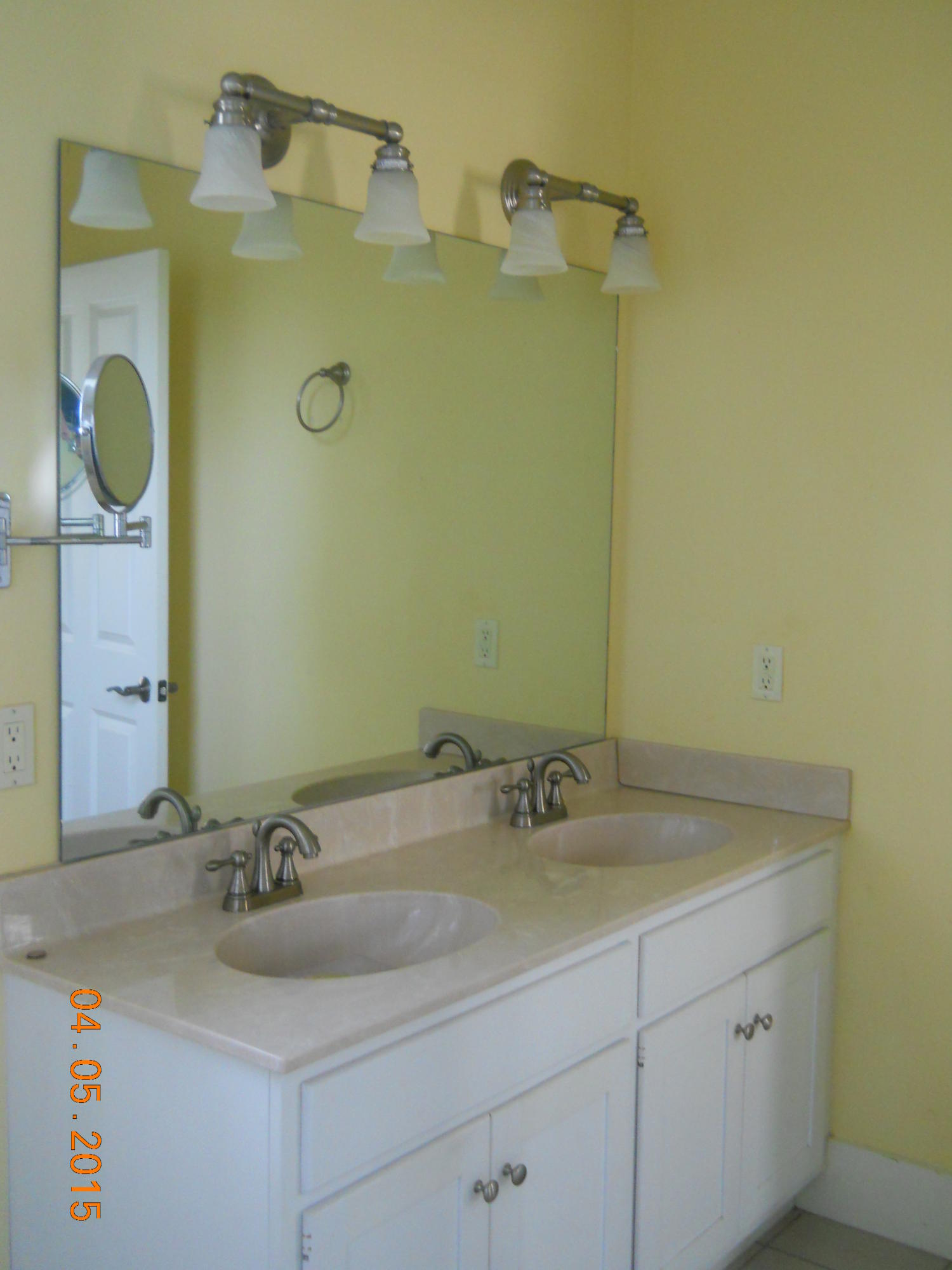 TOWN OF SANTA ROSA - Residential Lease