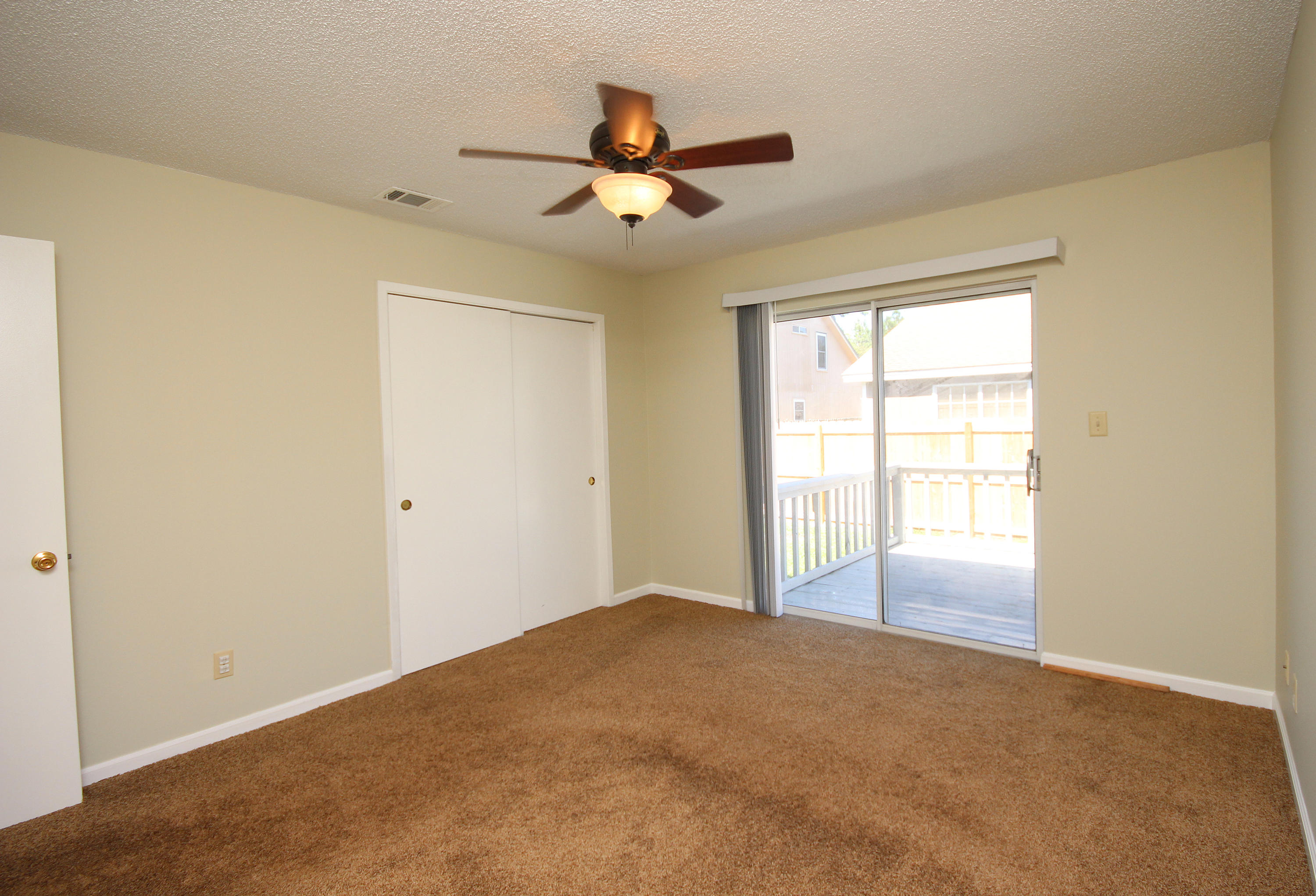 WOODLAND PARK ESTATES - Residential