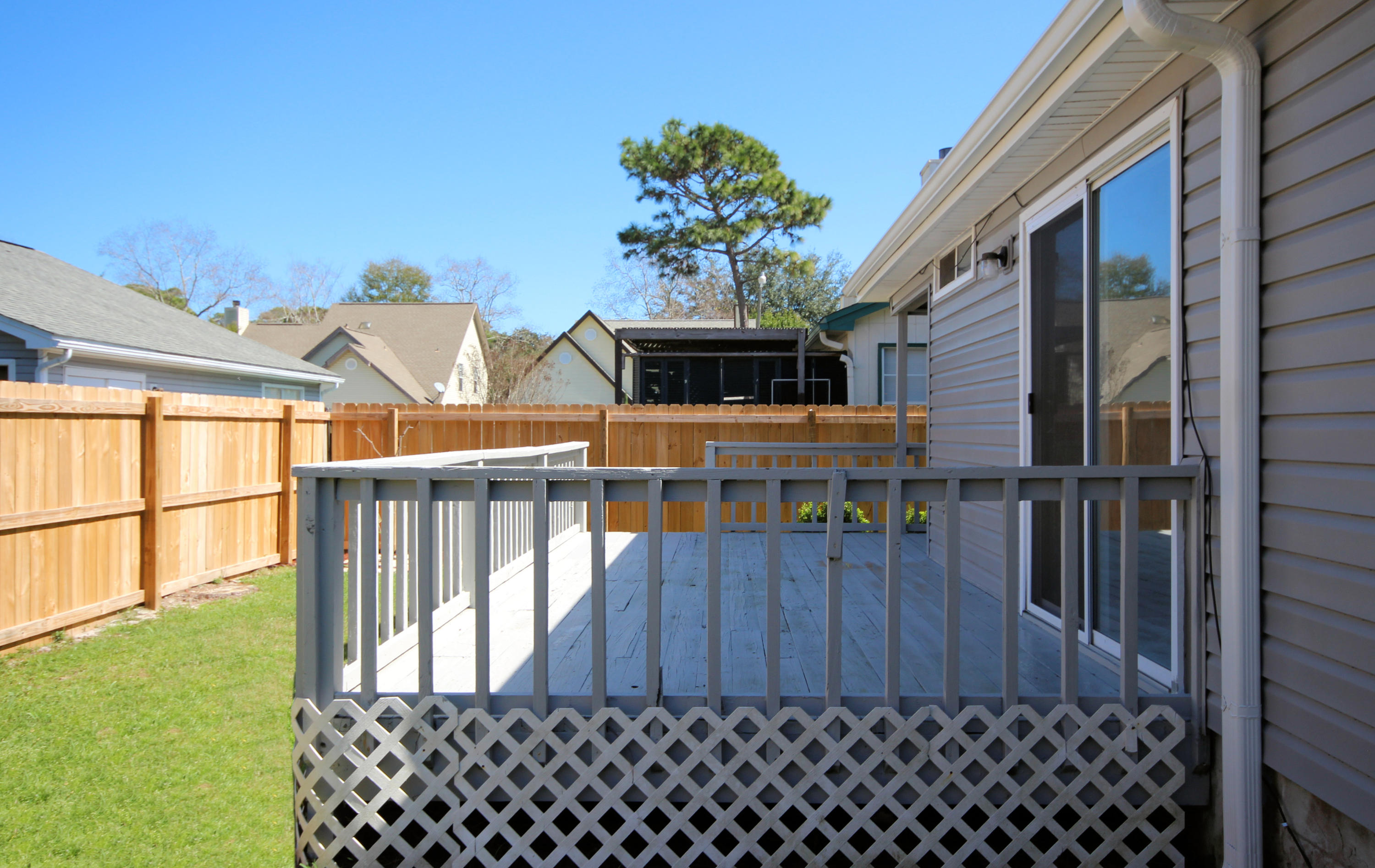 WOODLAND PARK ESTATES - Residential