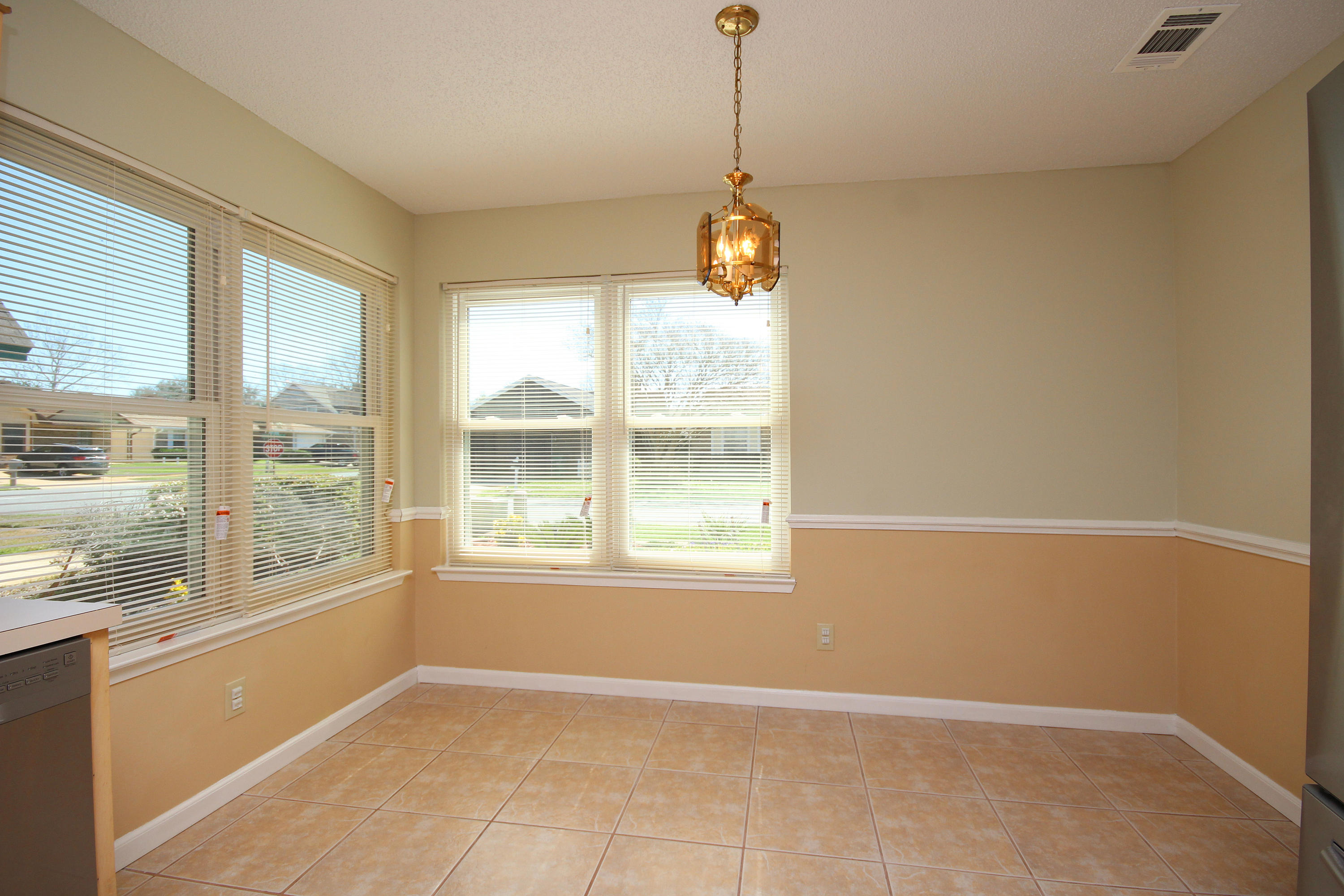 WOODLAND PARK ESTATES - Residential