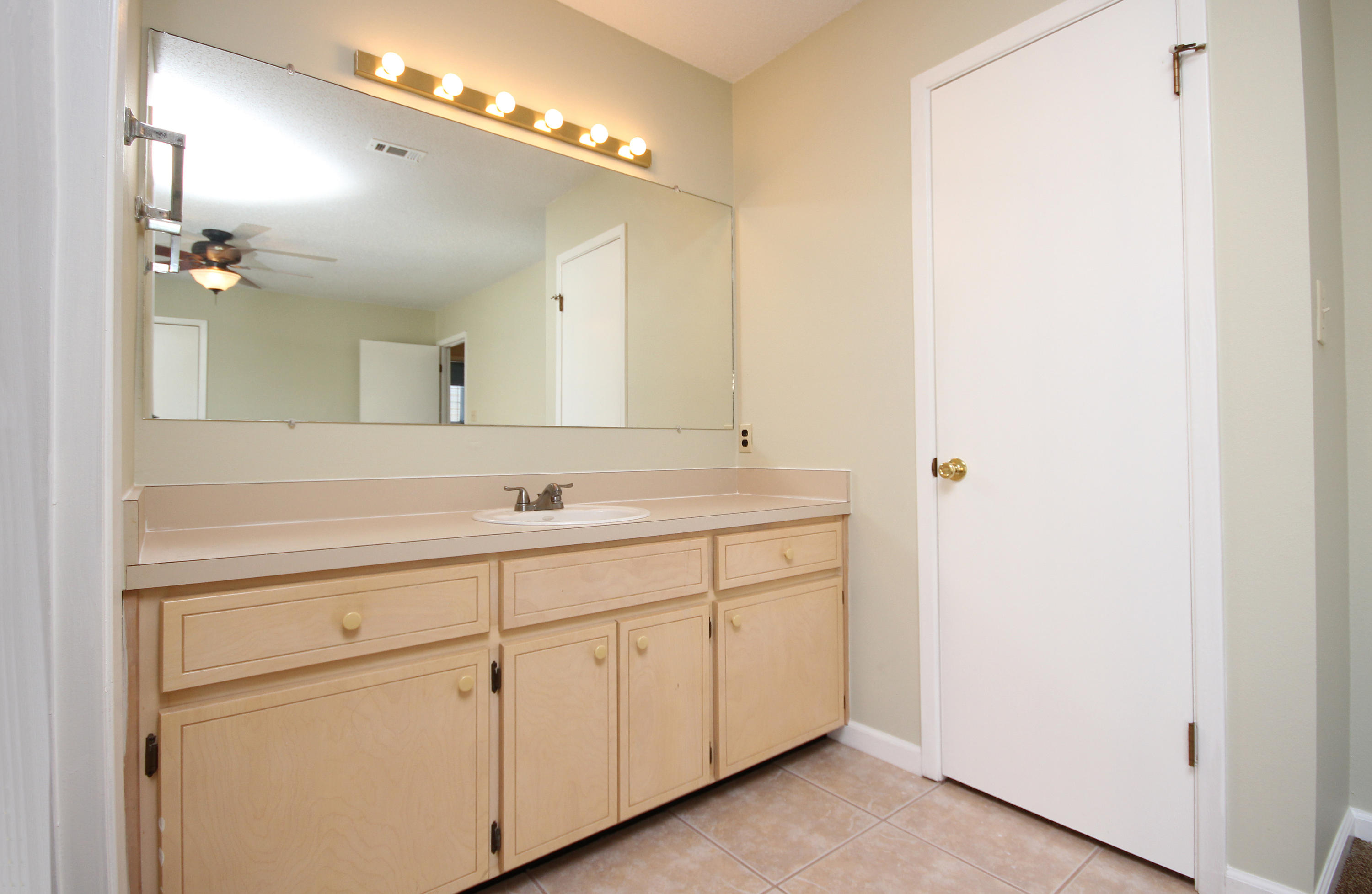 WOODLAND PARK ESTATES - Residential