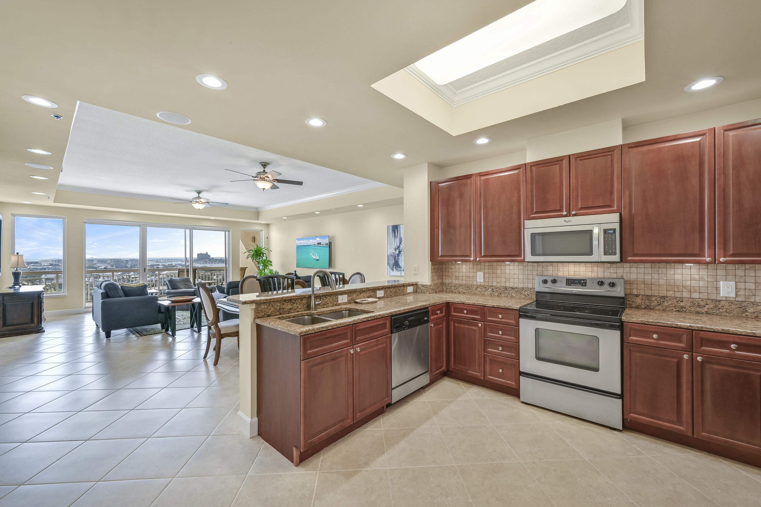 HARBOR LANDING PH II - Residential