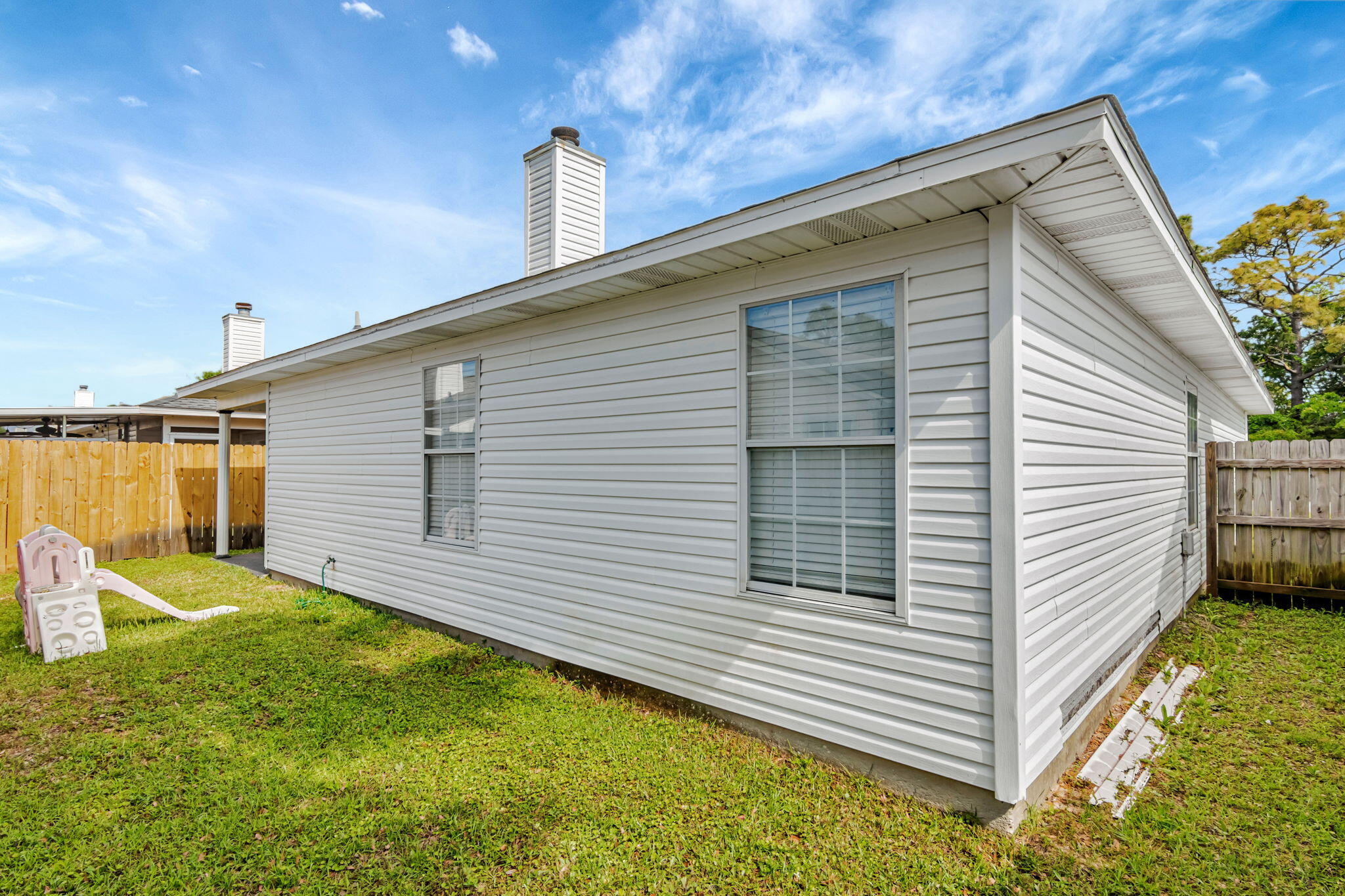 EMERALD ESTATES - Residential
