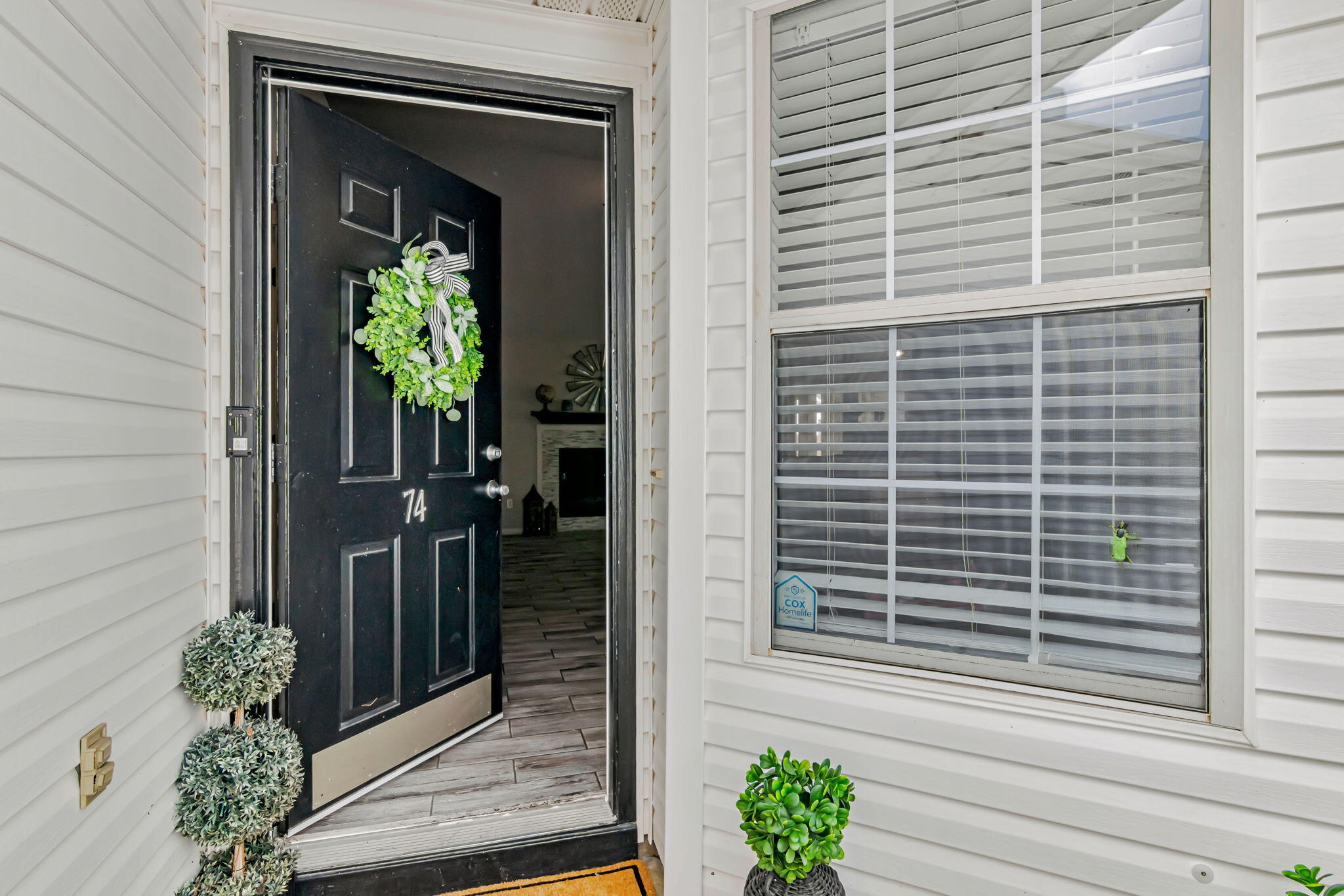 EMERALD ESTATES - Residential