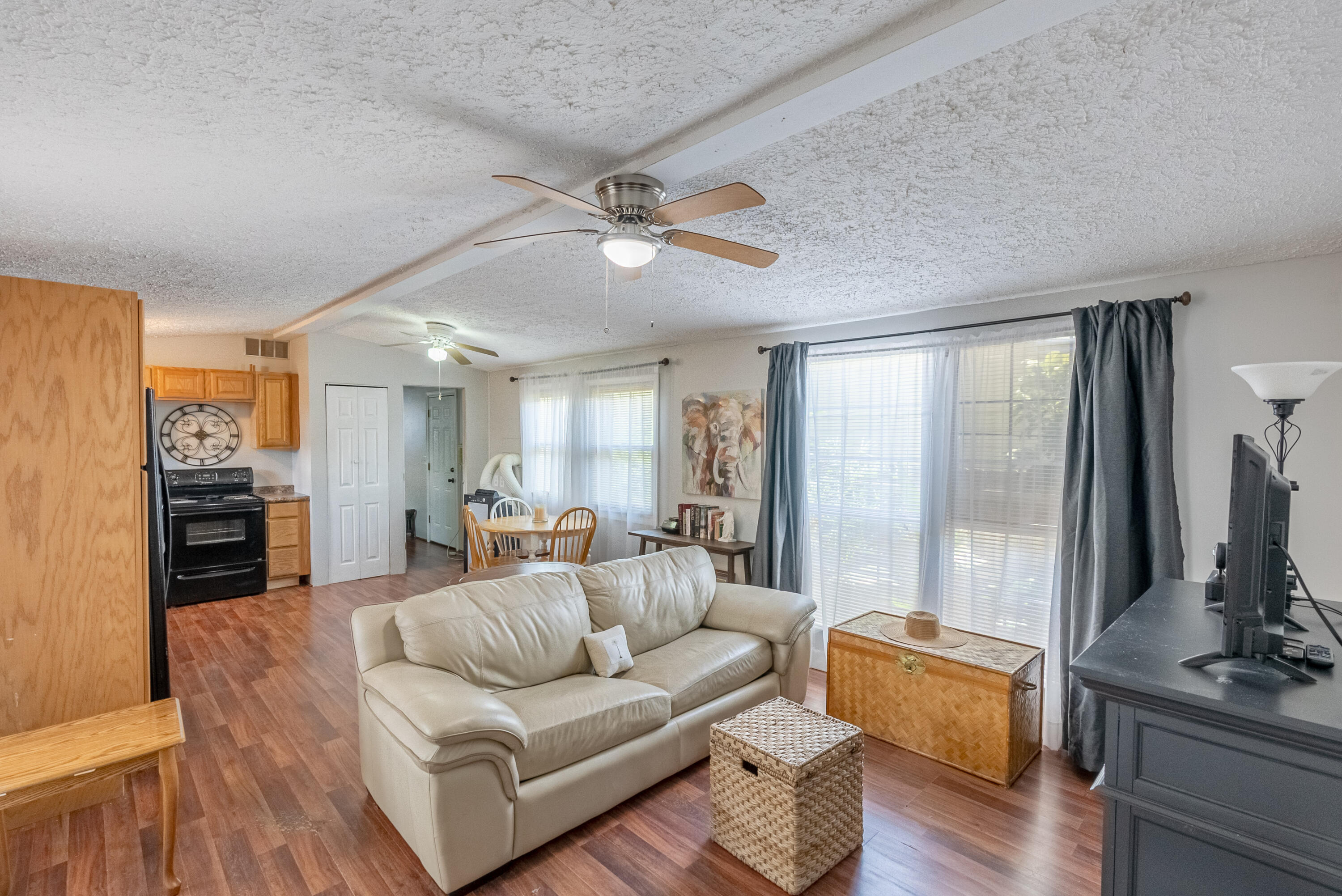 LAGUNA BEACH 7TH ADDN - Residential