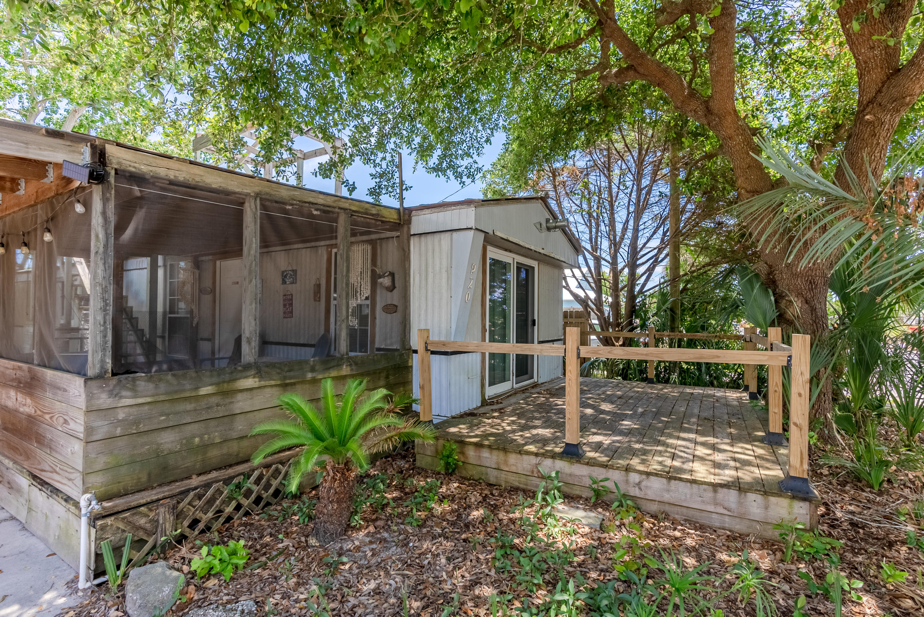 LAGUNA BEACH 7TH ADDN - Residential