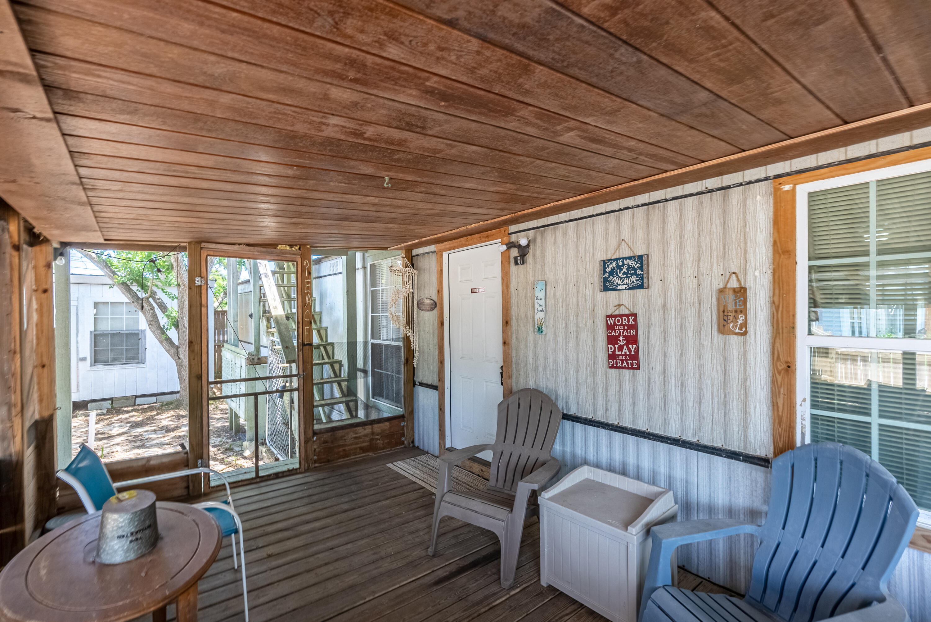 LAGUNA BEACH 7TH ADDN - Residential