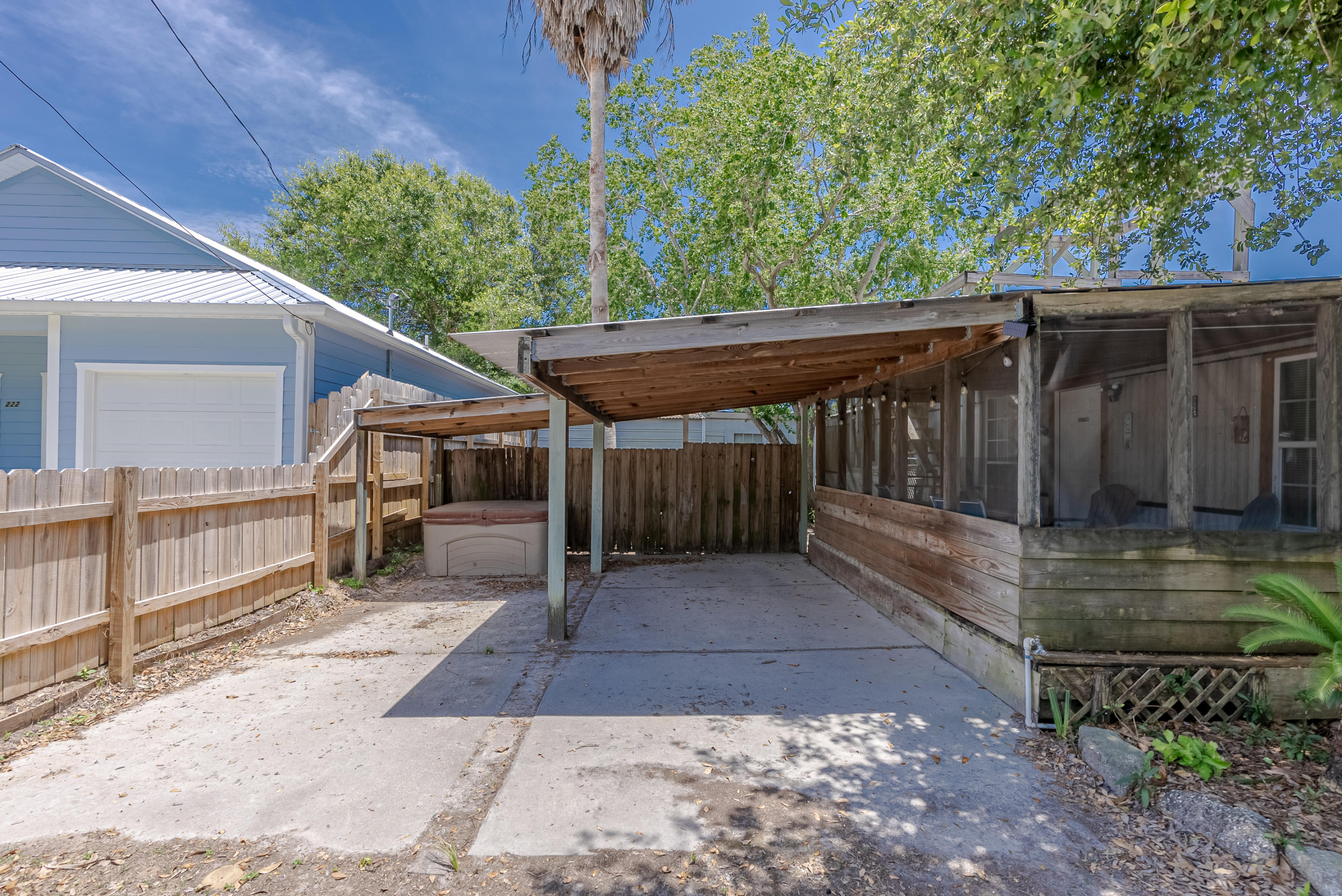 LAGUNA BEACH 7TH ADDN - Residential