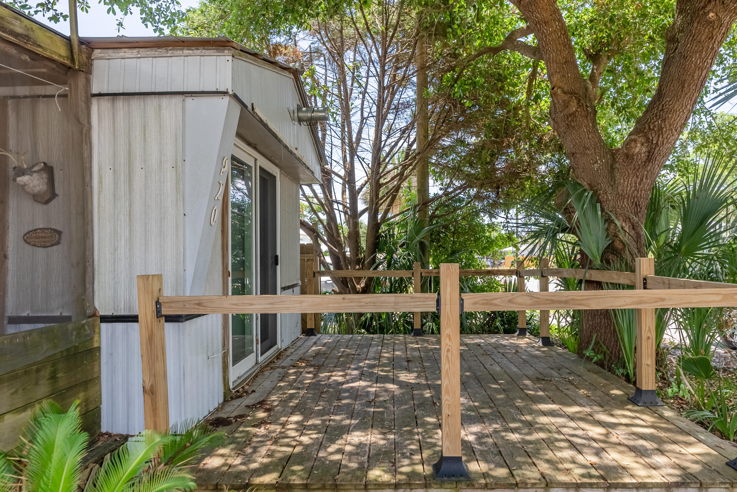 LAGUNA BEACH 7TH ADDN - Residential