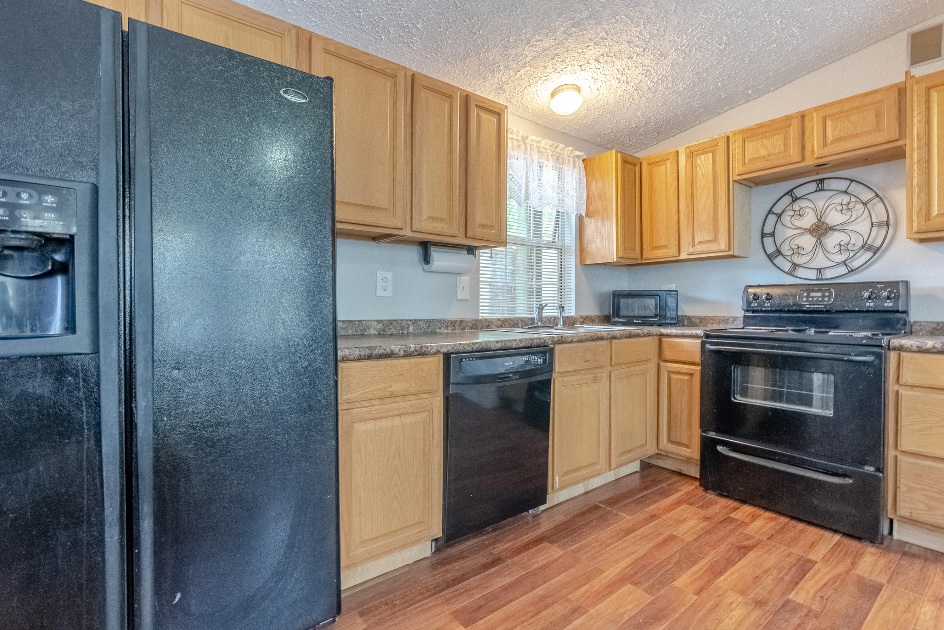 LAGUNA BEACH 7TH ADDN - Residential