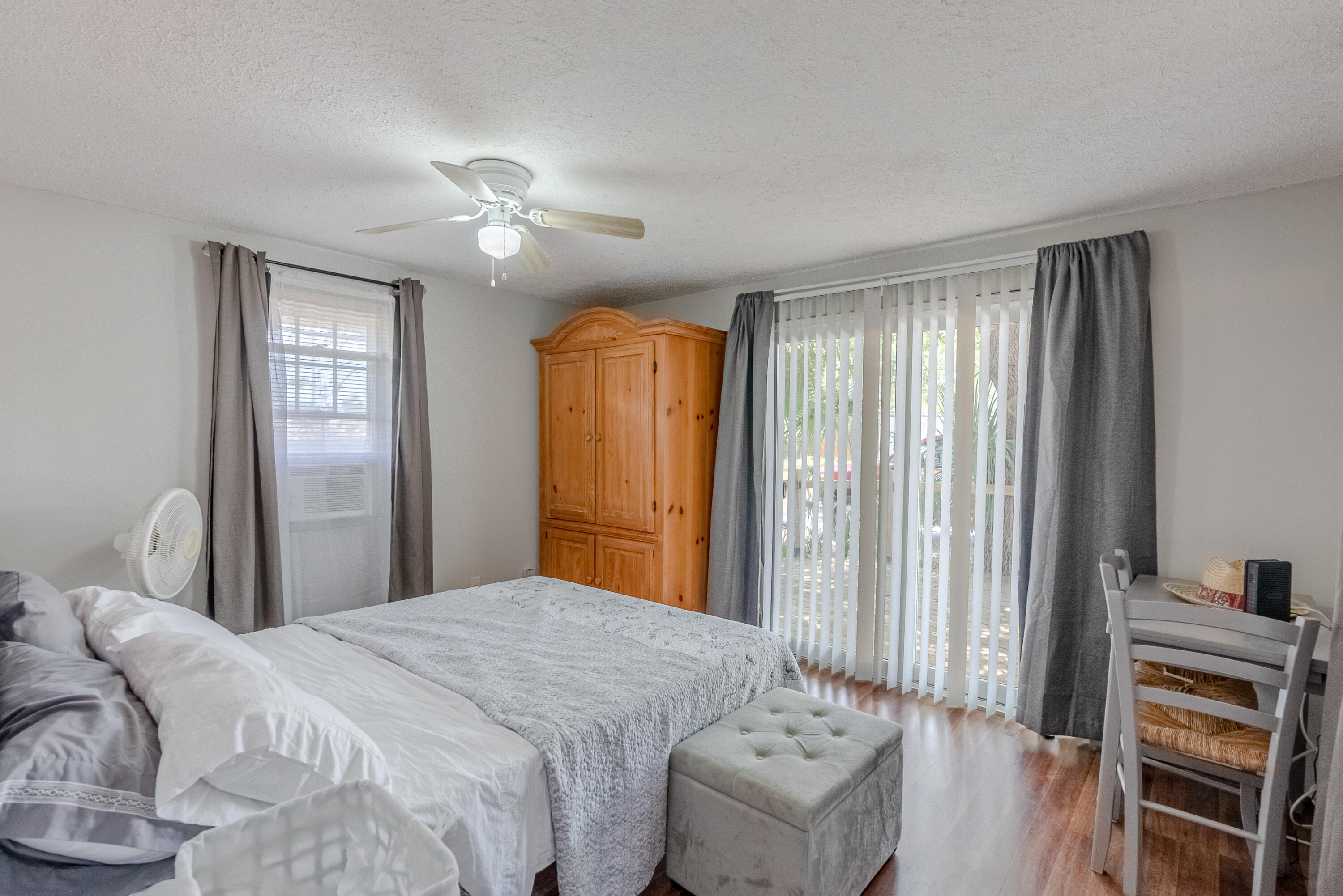 LAGUNA BEACH 7TH ADDN - Residential