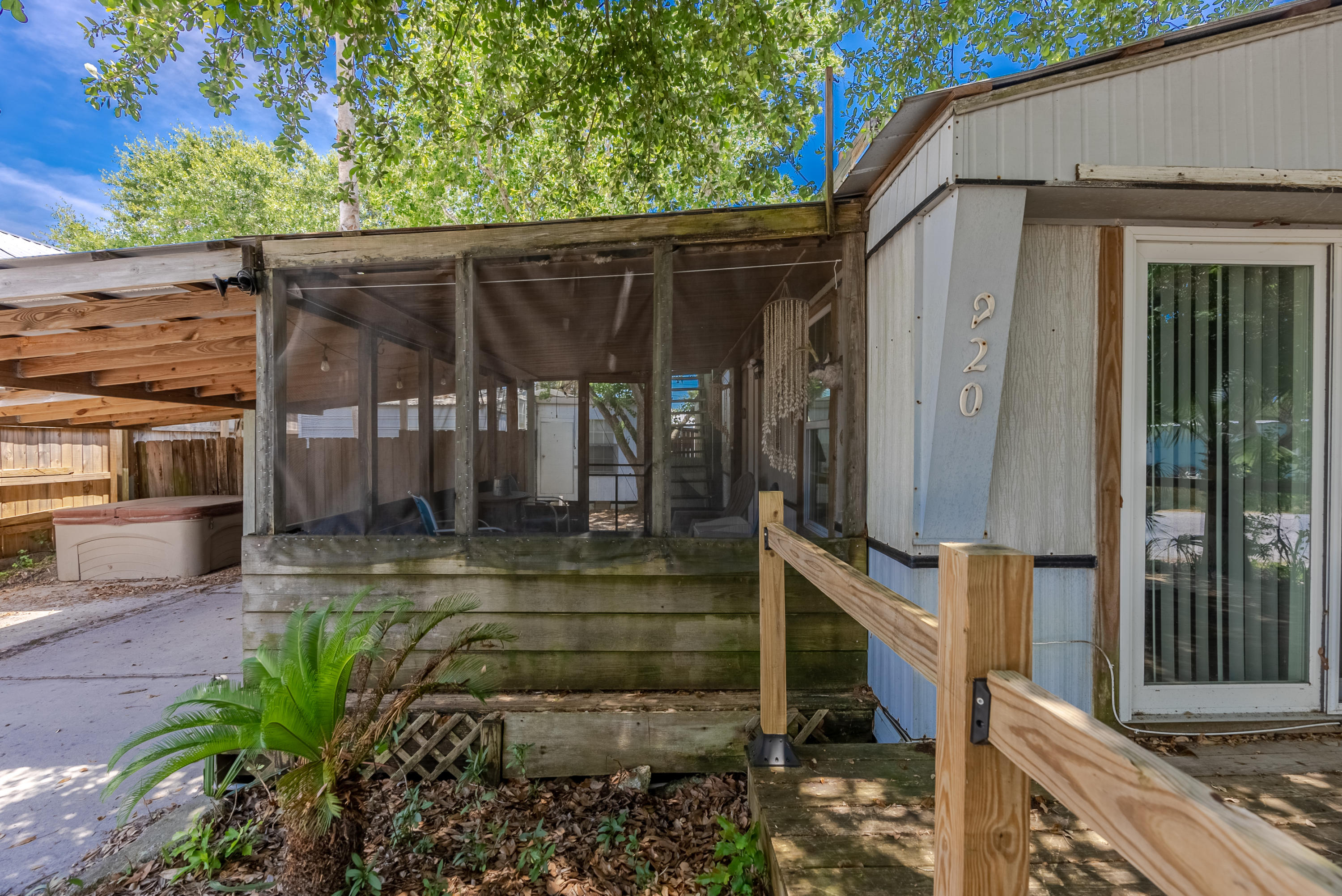 LAGUNA BEACH 7TH ADDN - Residential