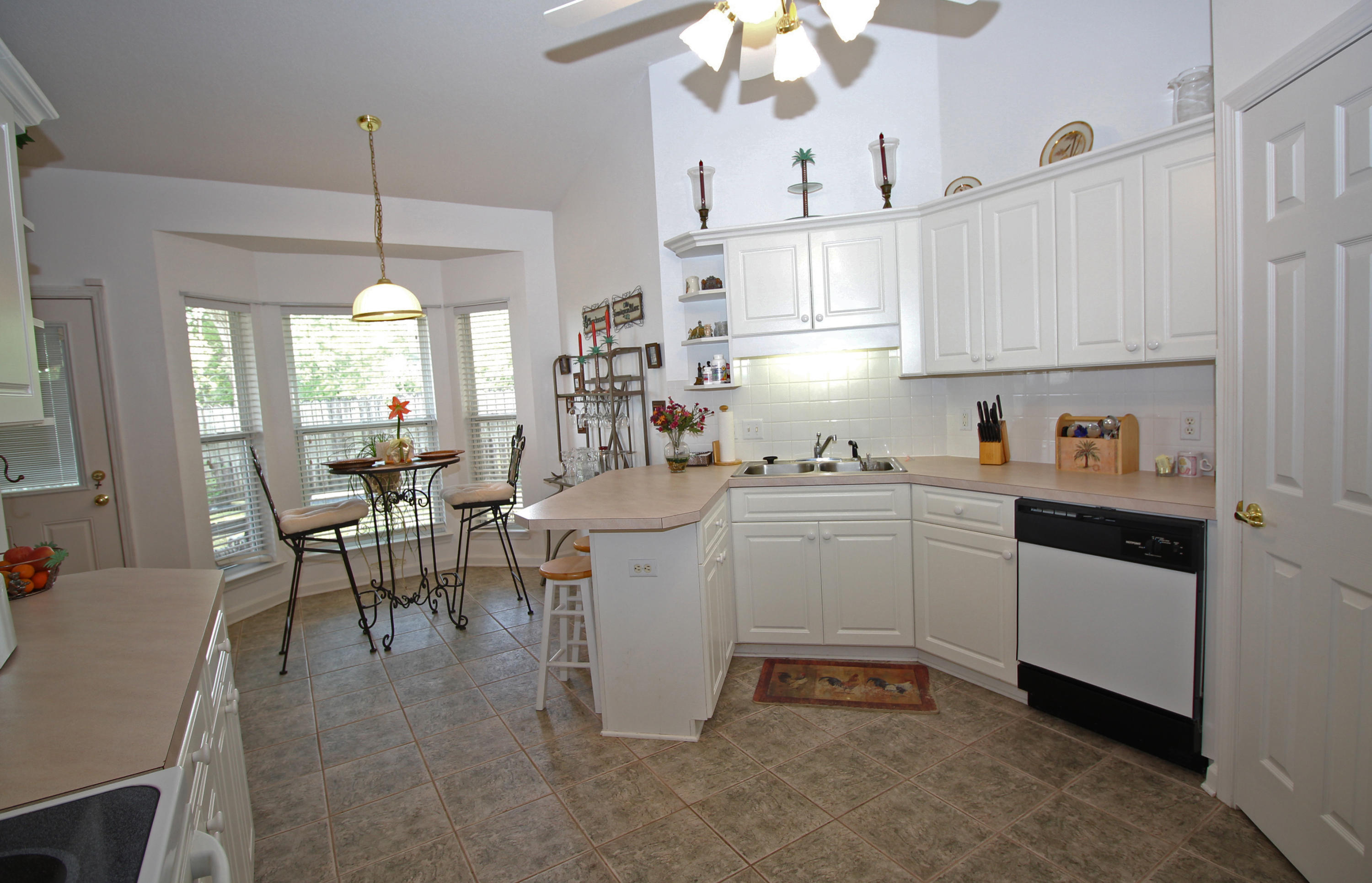 LAKEVIEW S/D - Residential