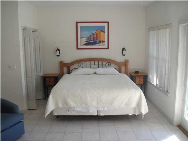 BEACH VIEW HEIGHTS UNREC - Residential Lease