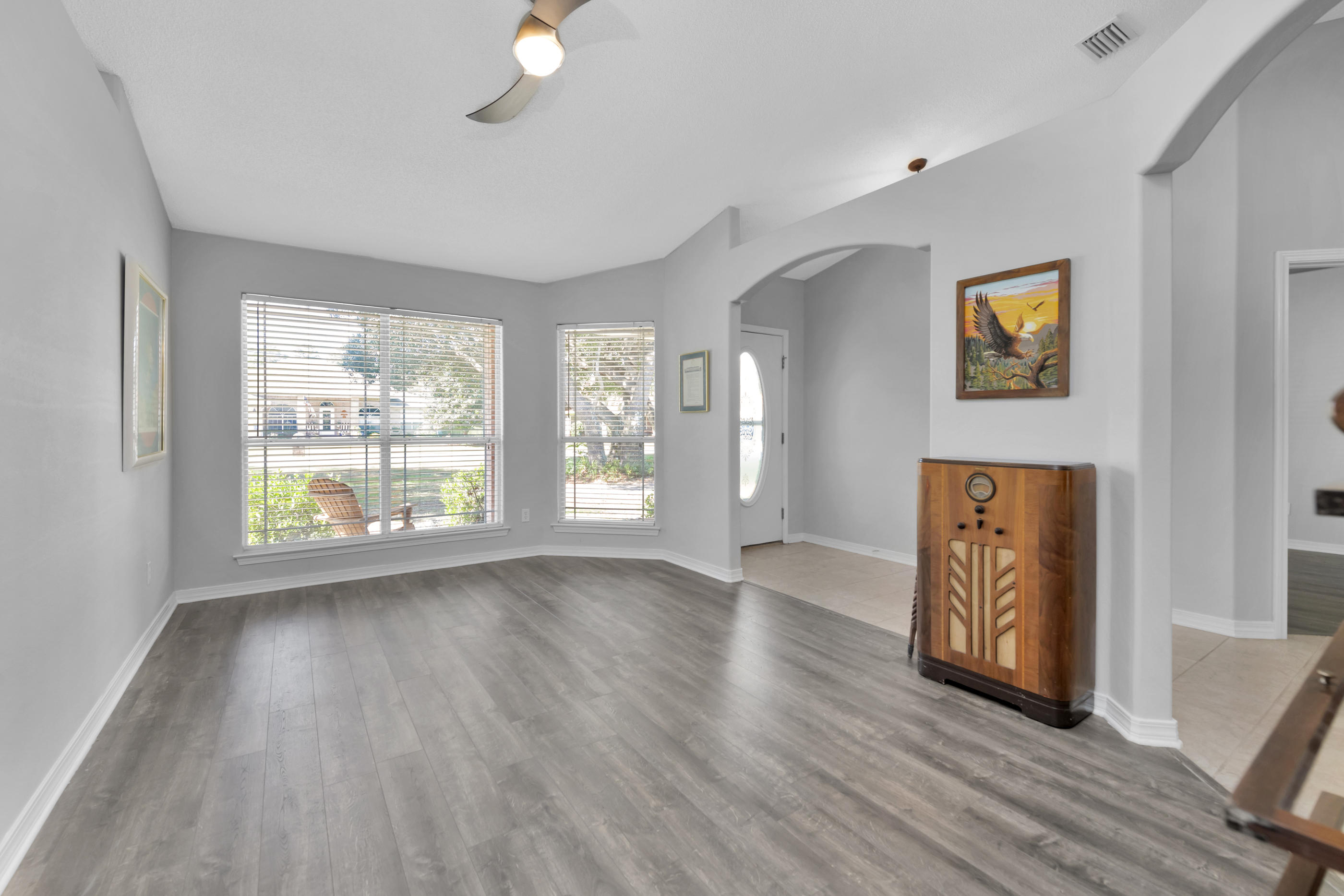 HOLLEY BY THE SEA - Residential