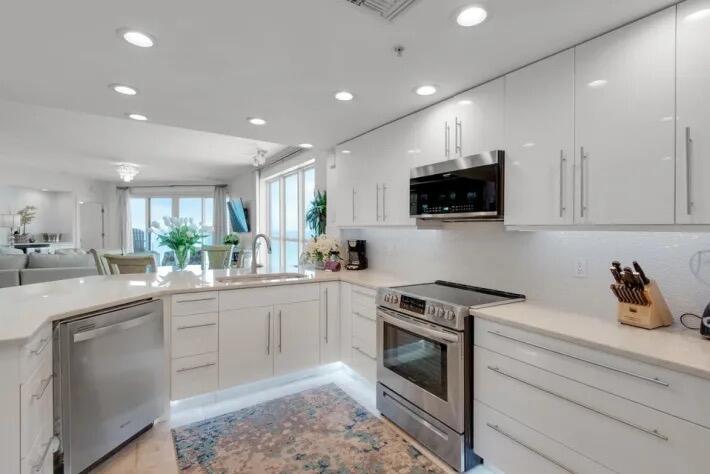 STERLING SANDS CONDO - Residential